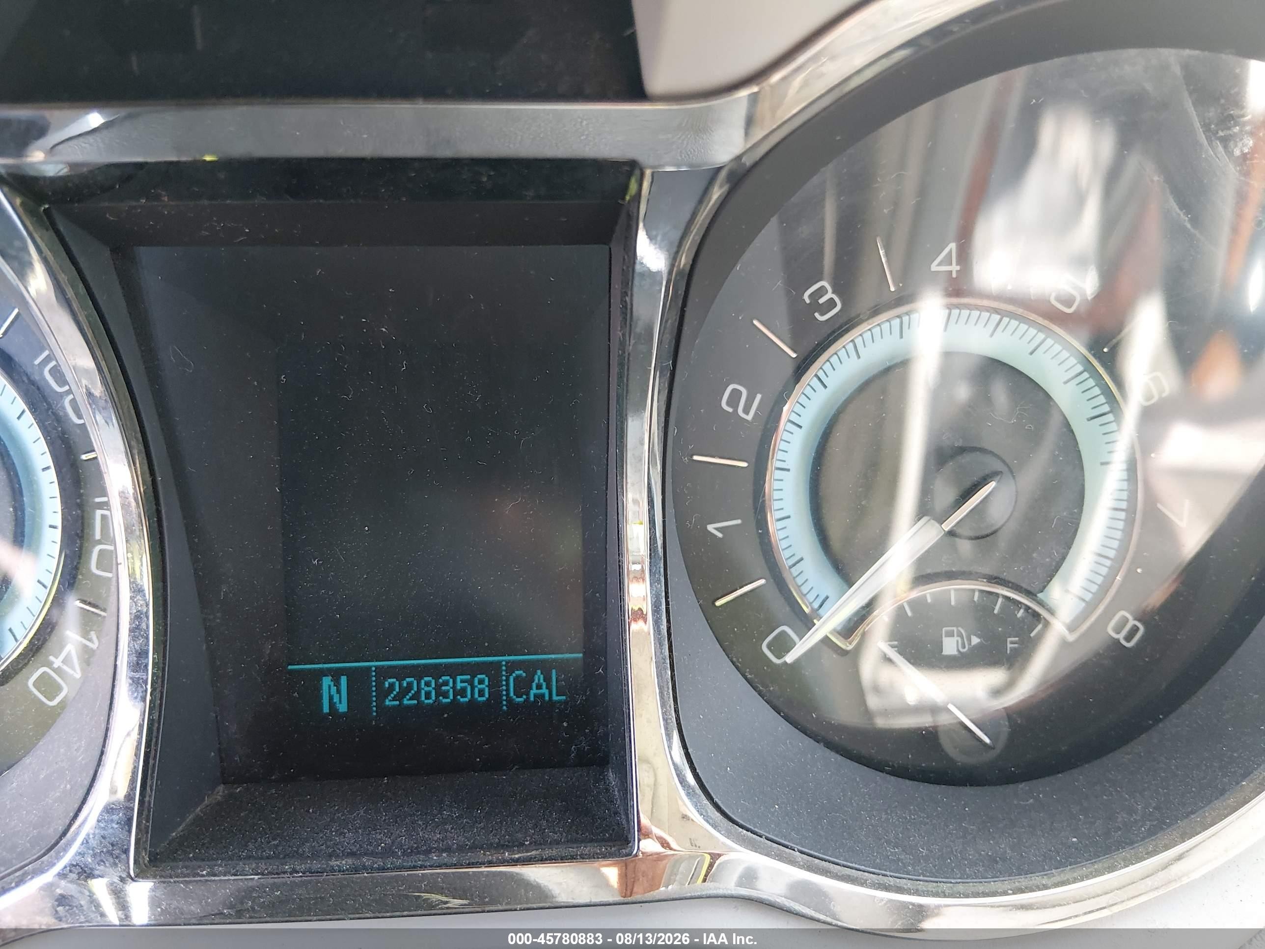 2010 Buick Lacrosse Cxl Silver vin: 1G4GC5EG3AF230070