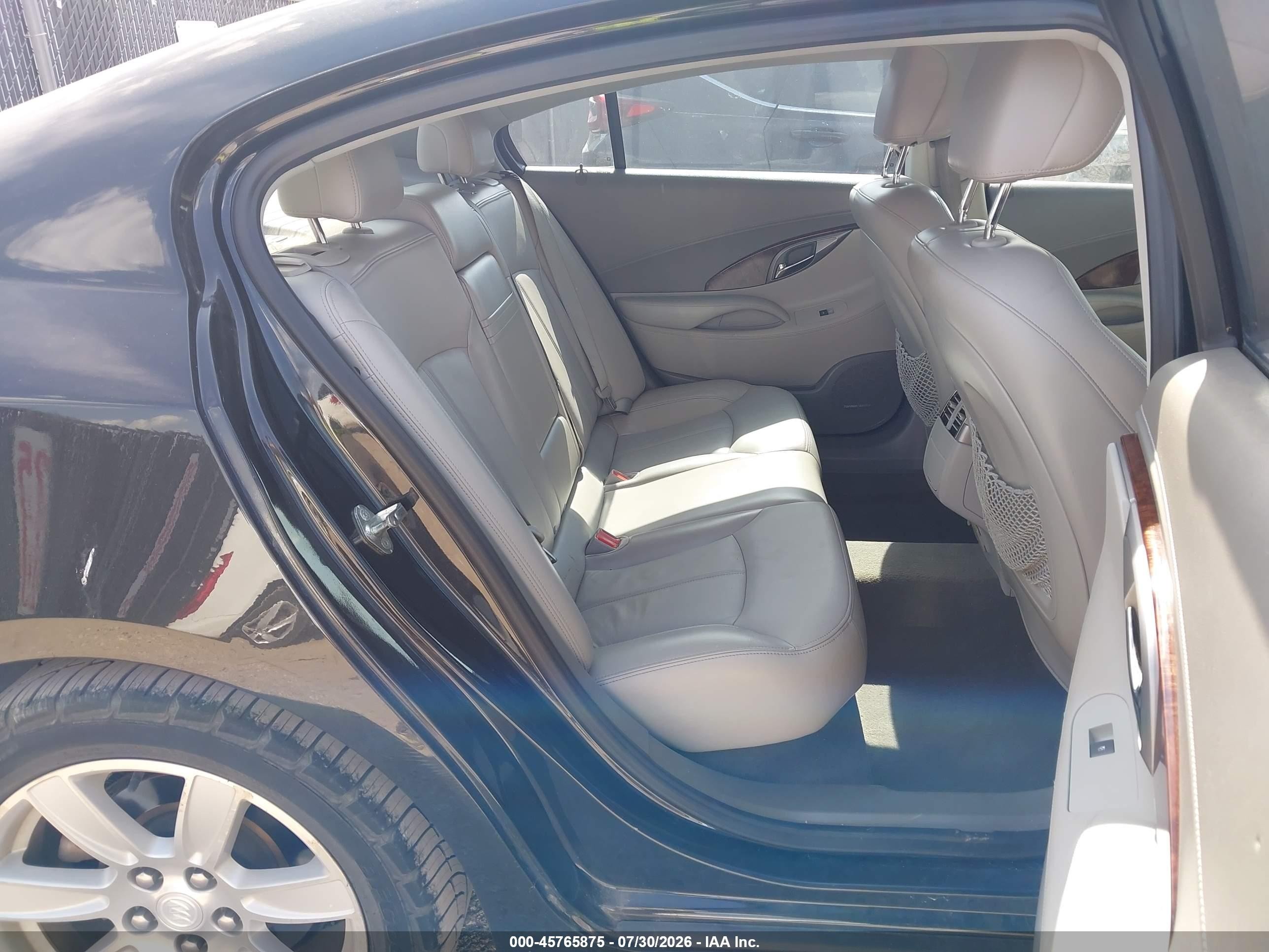 2010 Buick Lacrosse Cxl Black vin: 1G4GC5EG4AF134920