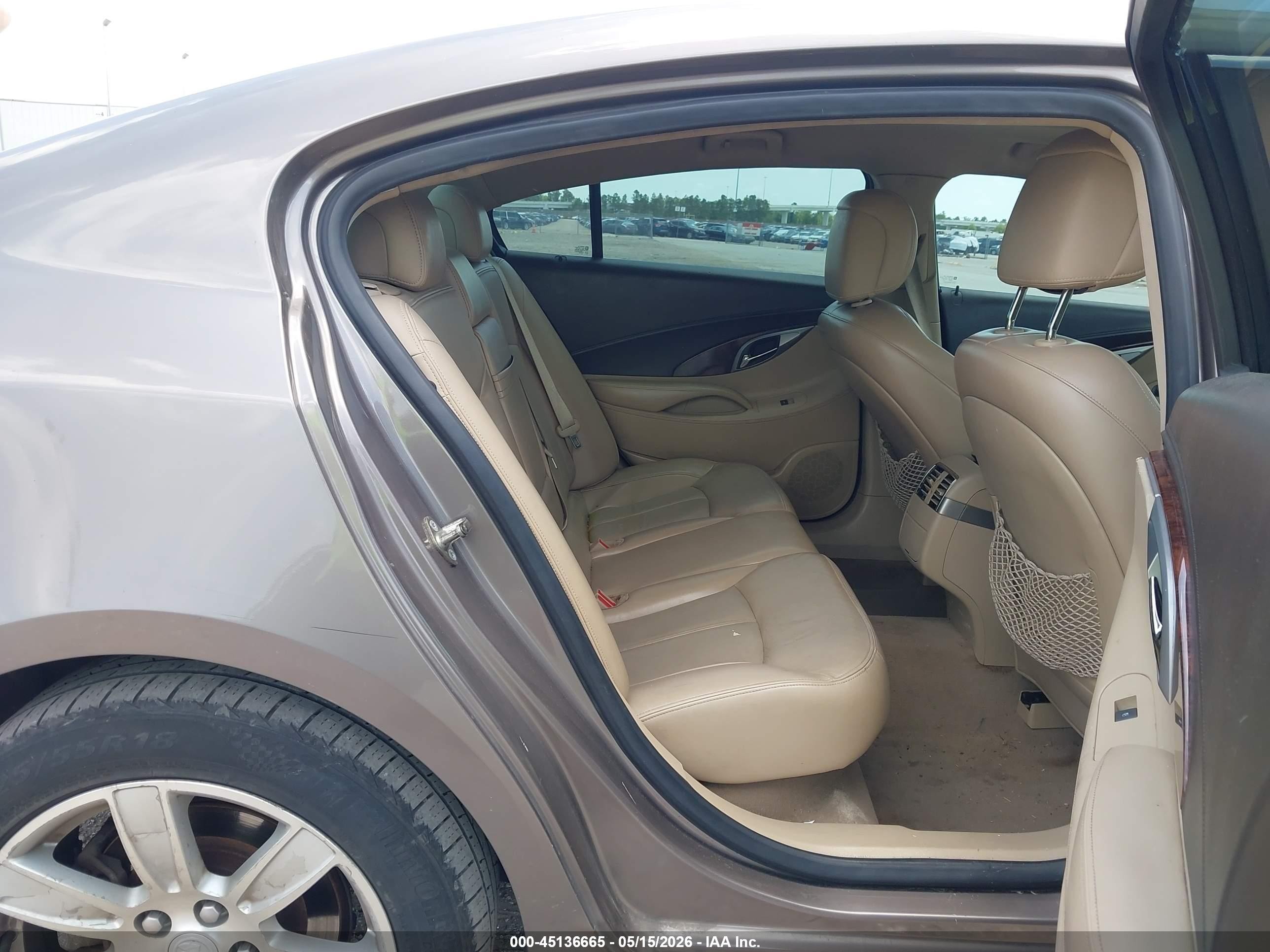 2010 Buick Lacrosse Cxl Beige vin: 1G4GC5EG4AF245581
