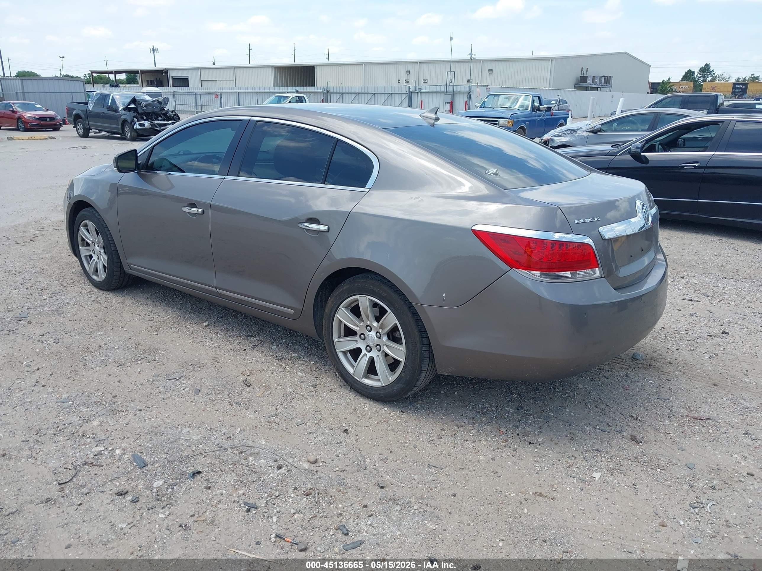 2010 Buick Lacrosse Cxl Beige vin: 1G4GC5EG4AF245581