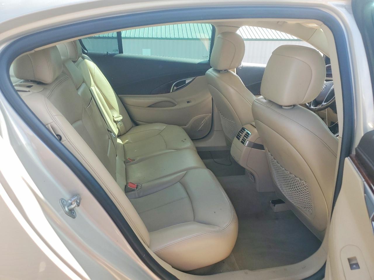 2010 Buick Lacrosse Cxl Cream vin: 1G4GC5EG4AF284431
