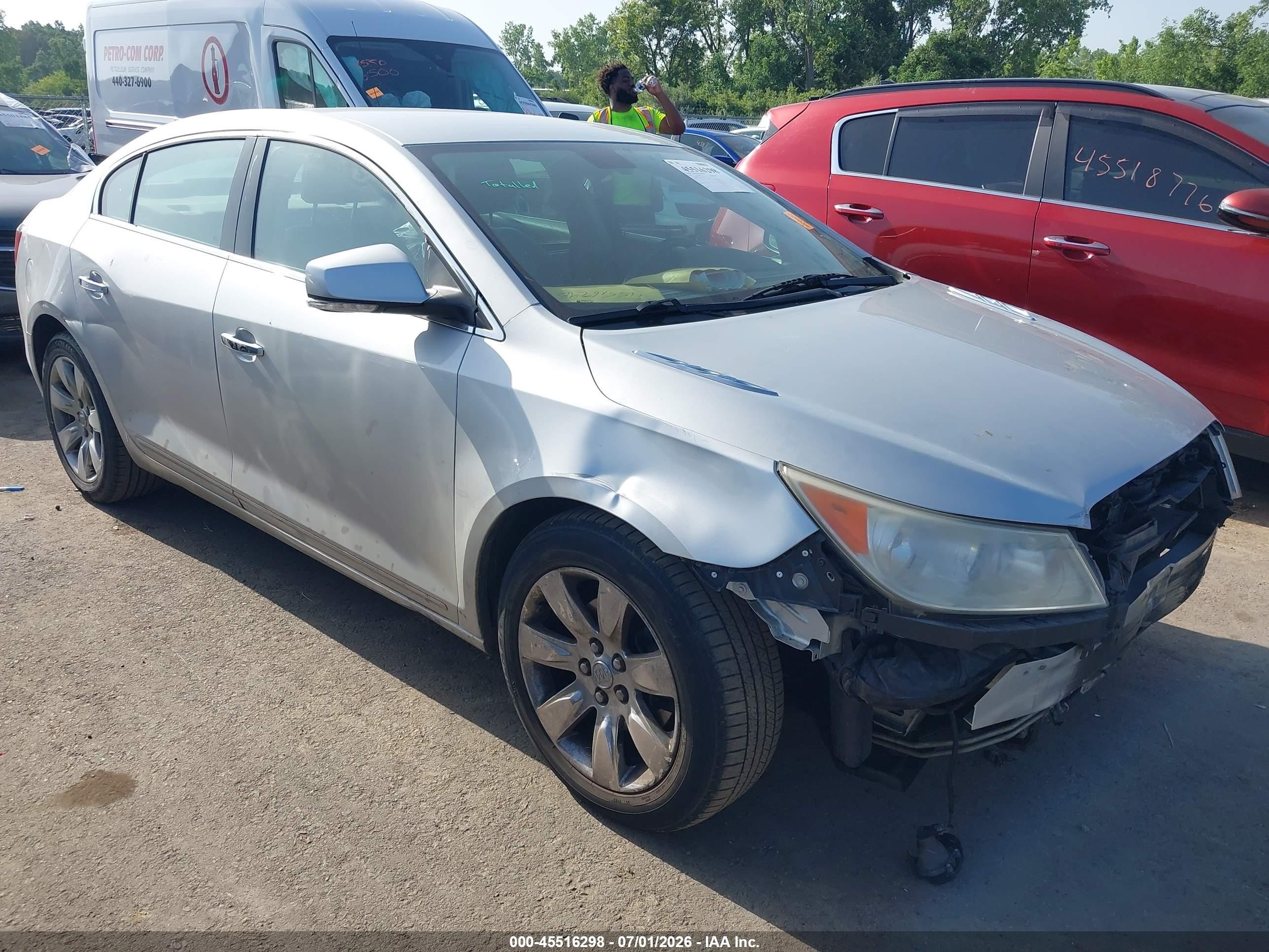 2010 Buick Lacrosse Cxl Silver vin: 1G4GC5EG4AF311398