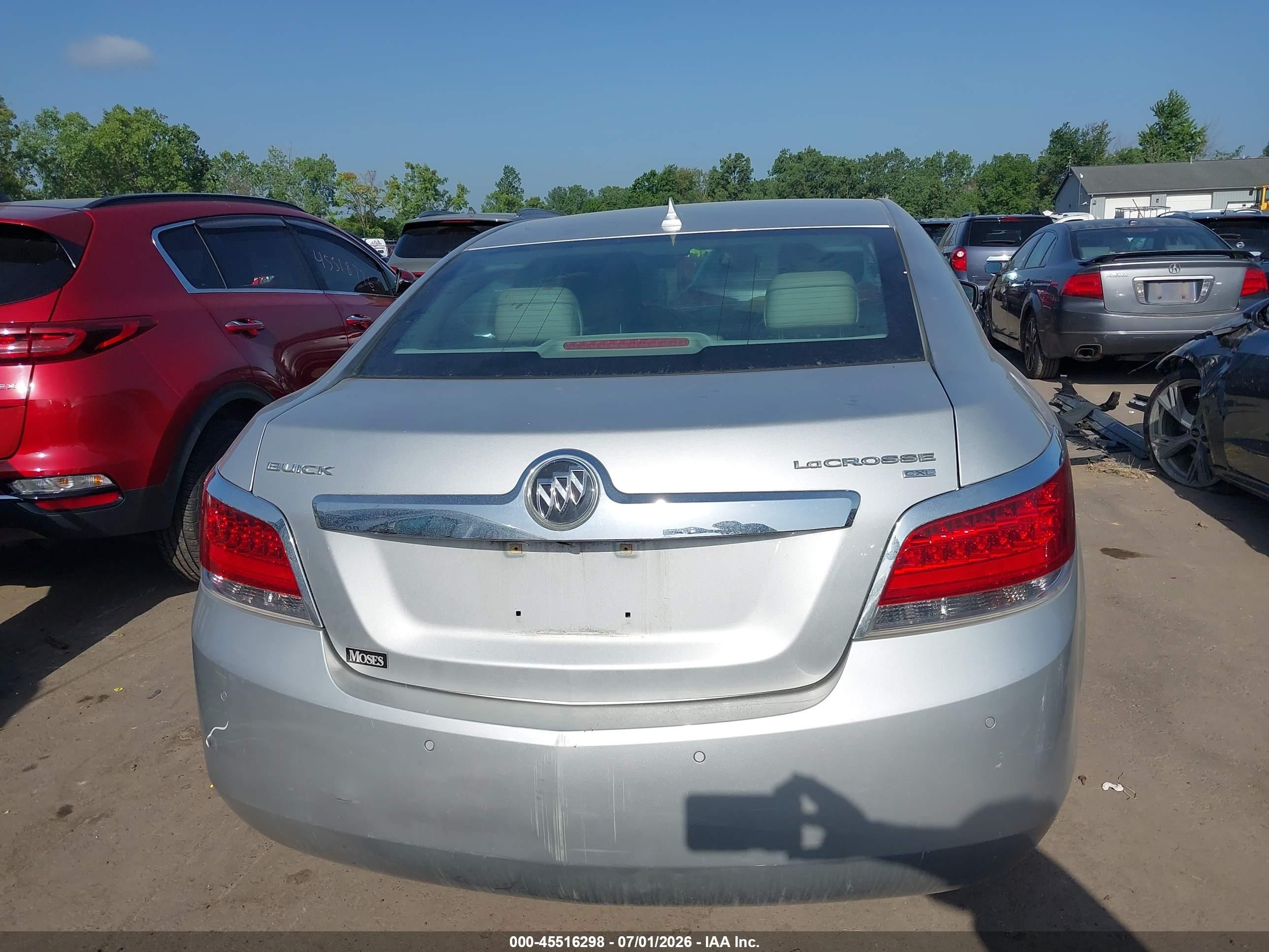 2010 Buick Lacrosse Cxl Silver vin: 1G4GC5EG4AF311398