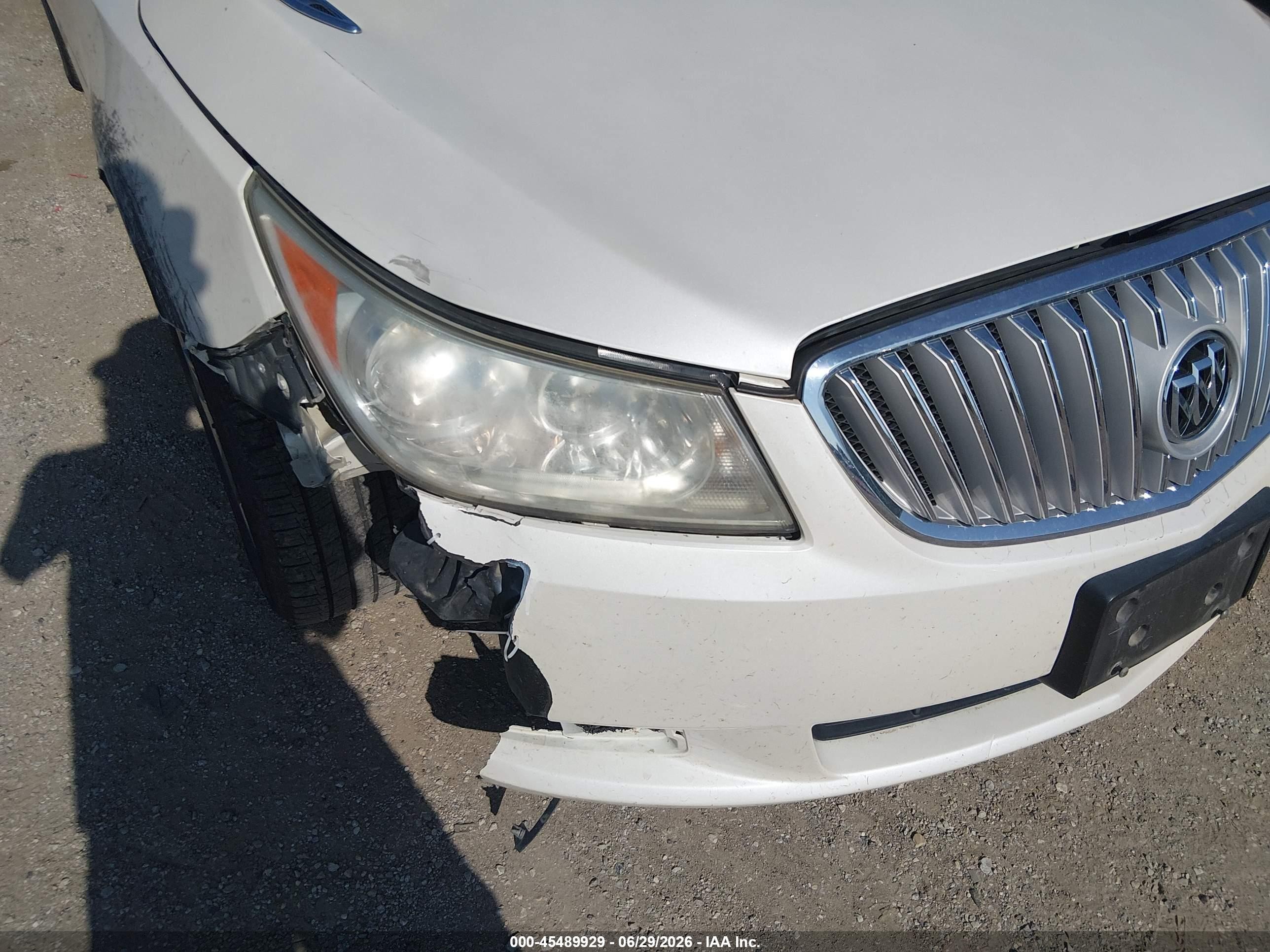 2010 Buick Lacrosse Cxl White vin: 1G4GC5EG5AF145652