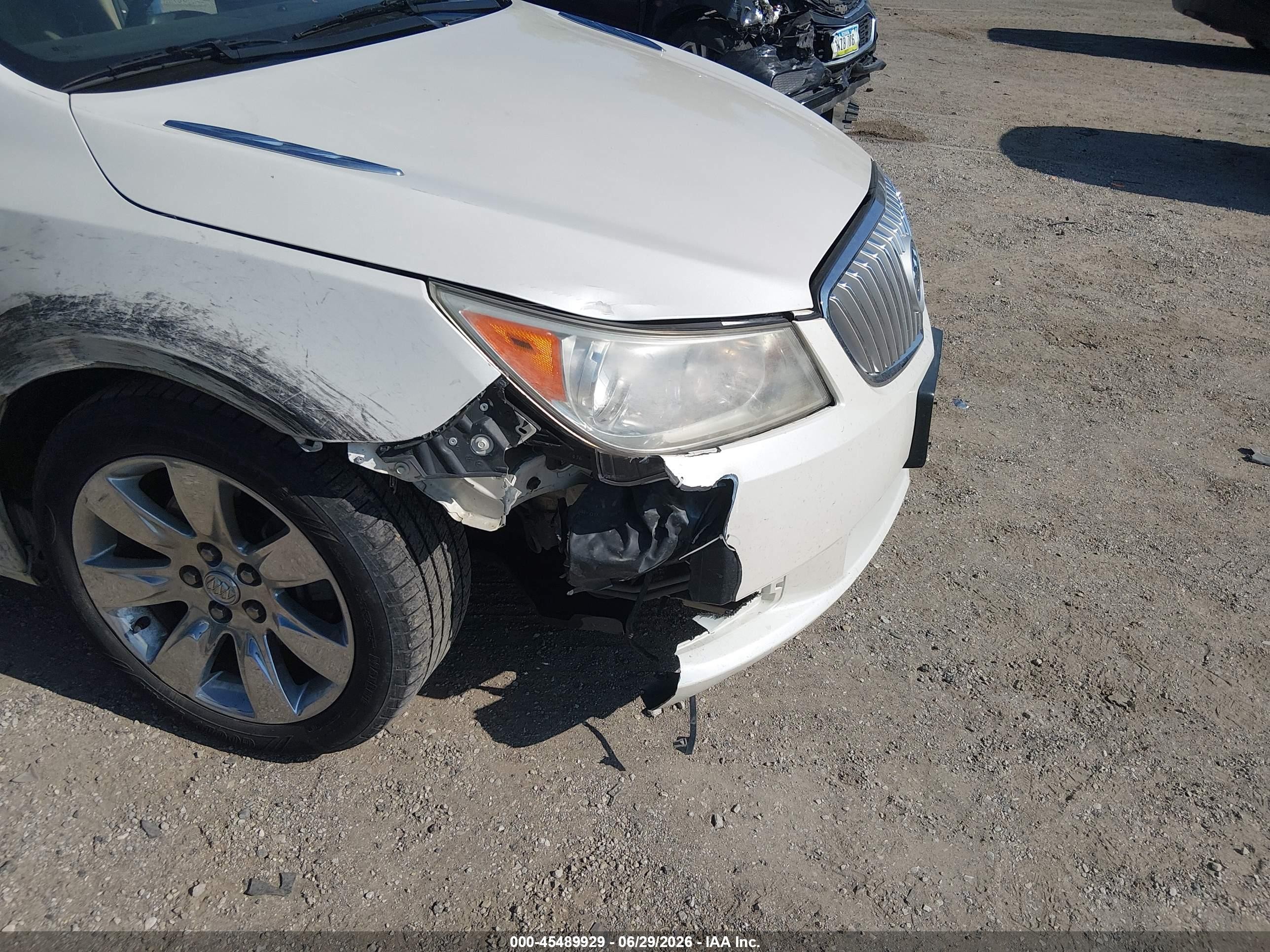 2010 Buick Lacrosse Cxl White vin: 1G4GC5EG5AF145652