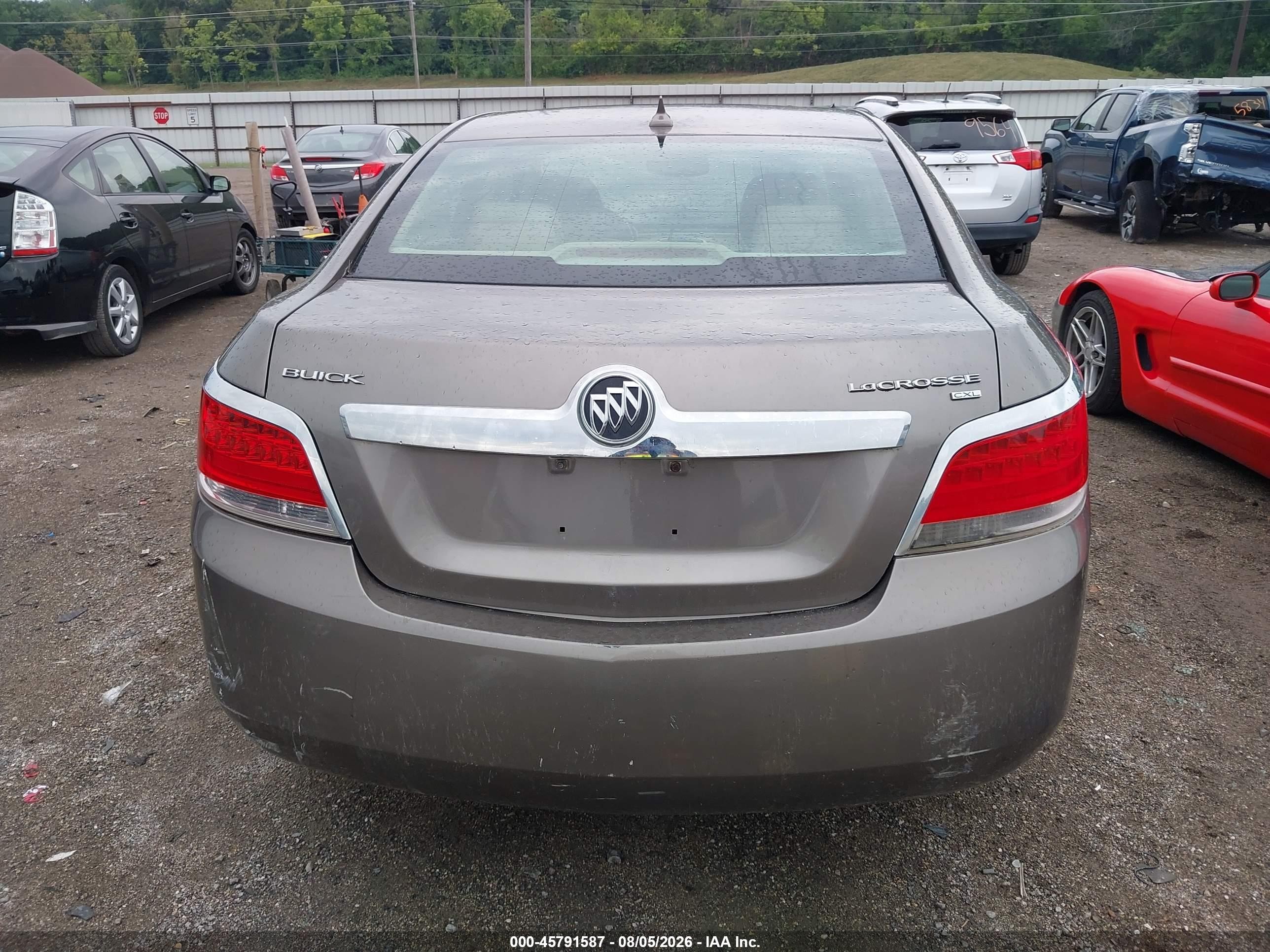 2010 Buick Lacrosse Cxl Brown vin: 1G4GC5EG5AF176111