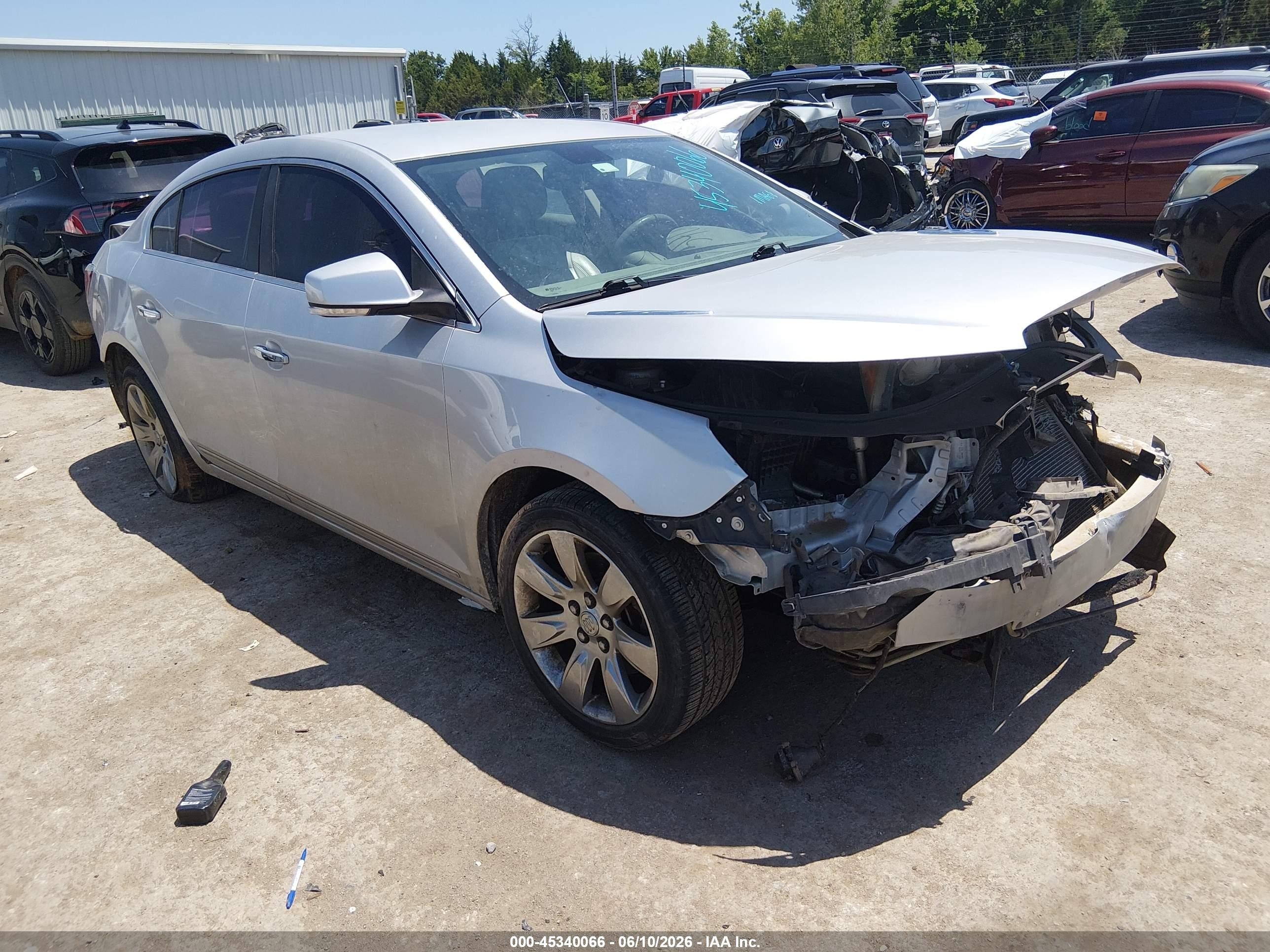 2010 Buick Lacrosse Cxl Silver vin: 1G4GC5EG5AF202061