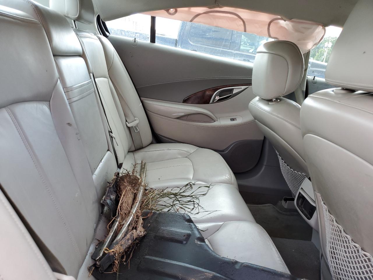 2010 Buick Lacrosse Cxl Gold vin: 1G4GC5EG5AF320157