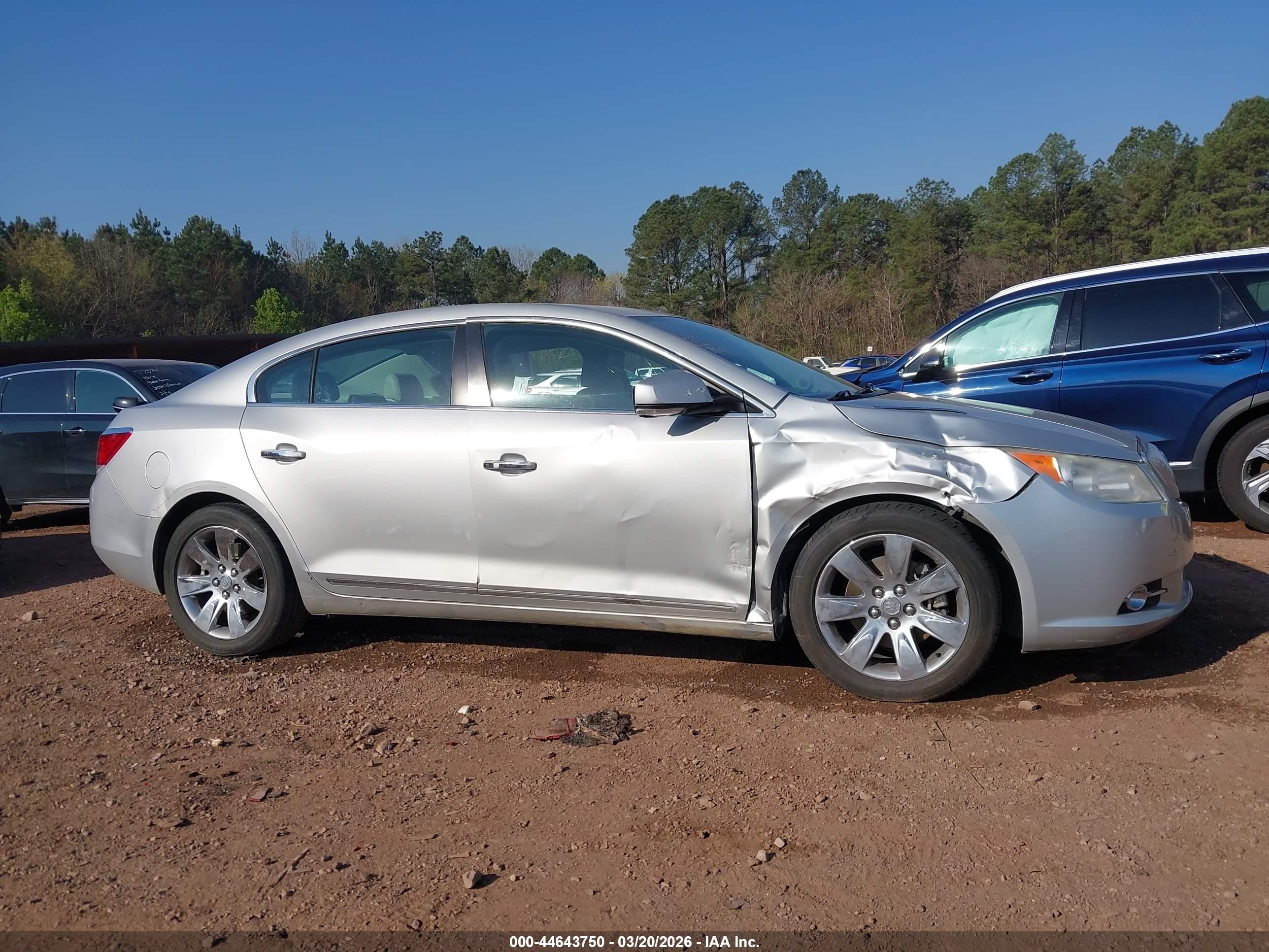2010 Buick Lacrosse Cxl Silver vin: 1G4GC5EG6AF137754