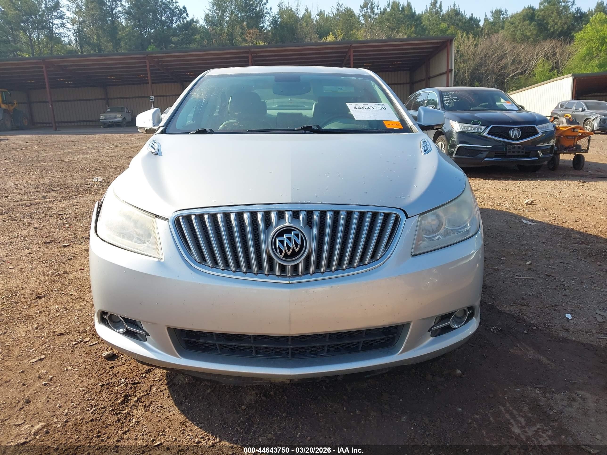 2010 Buick Lacrosse Cxl Silver vin: 1G4GC5EG6AF137754