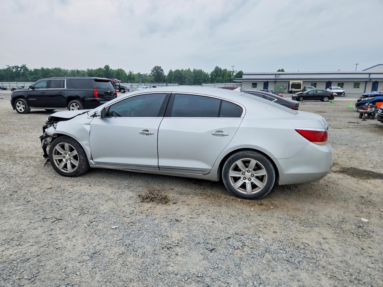 2010 Buick Lacrosse Cxl Silver vin: 1G4GC5EG7AF119750