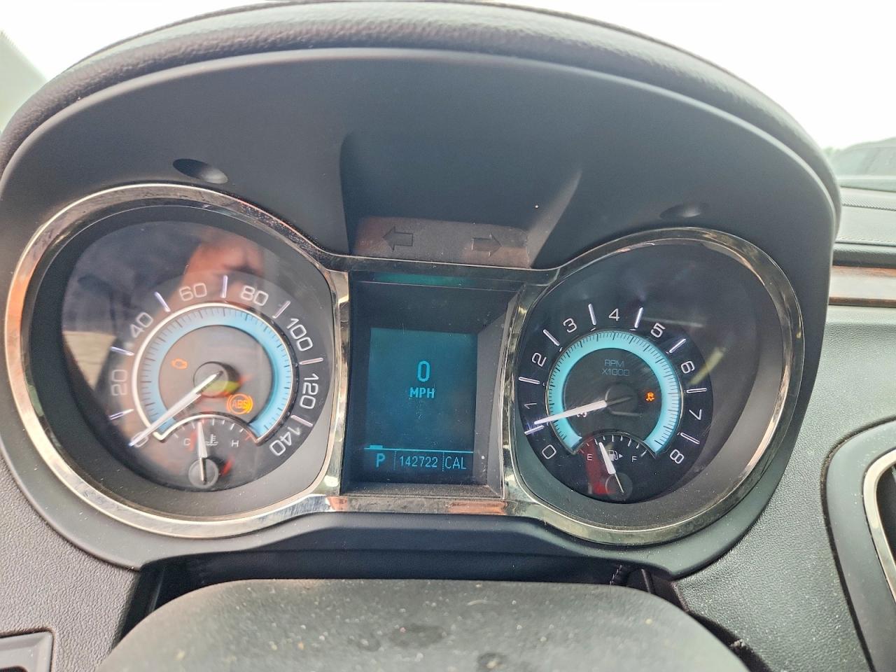 2010 Buick Lacrosse Cxl Silver vin: 1G4GC5EG7AF119750