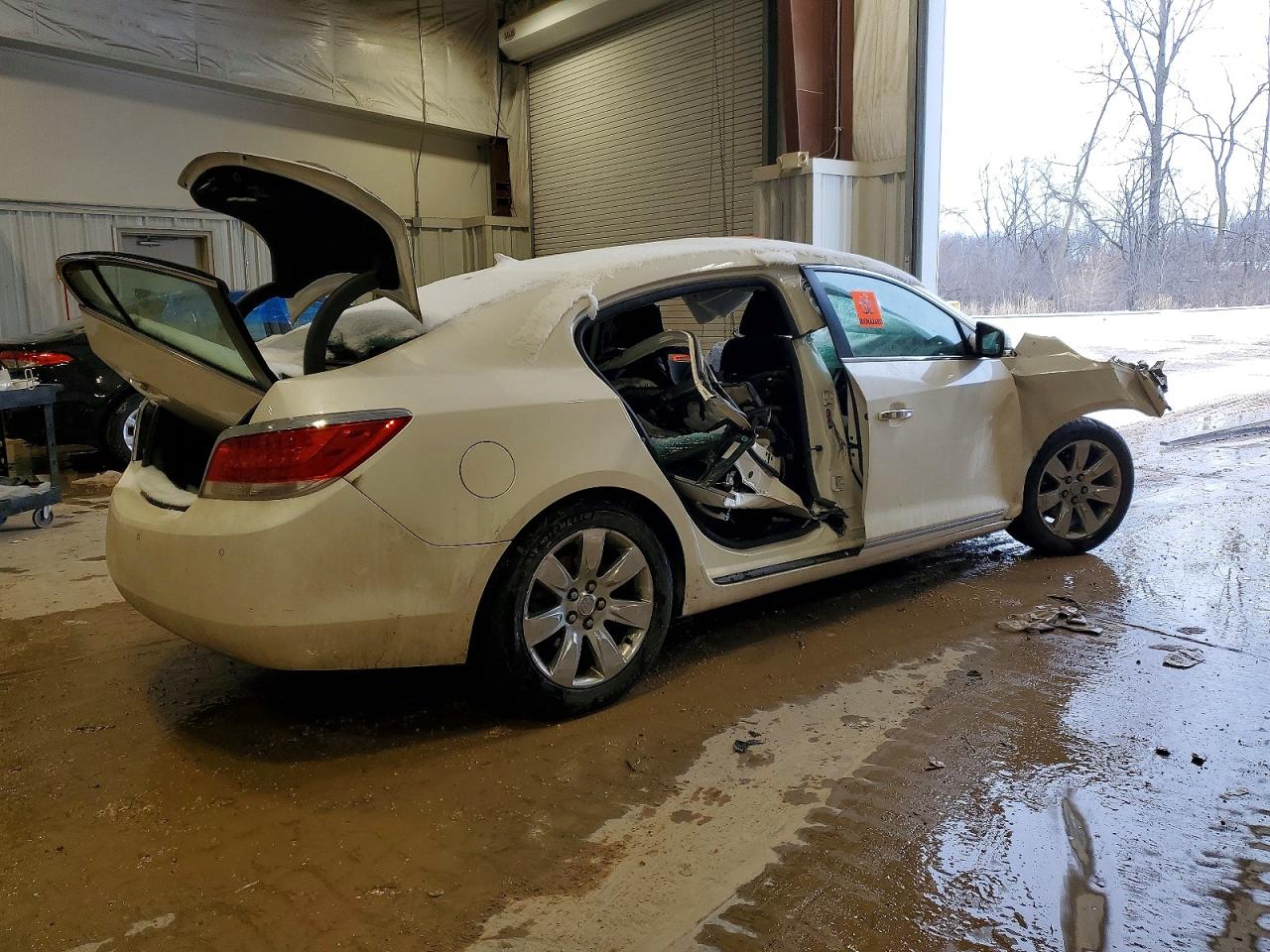 2010 Buick Lacrosse Cxl White vin: 1G4GC5EG7AF248877