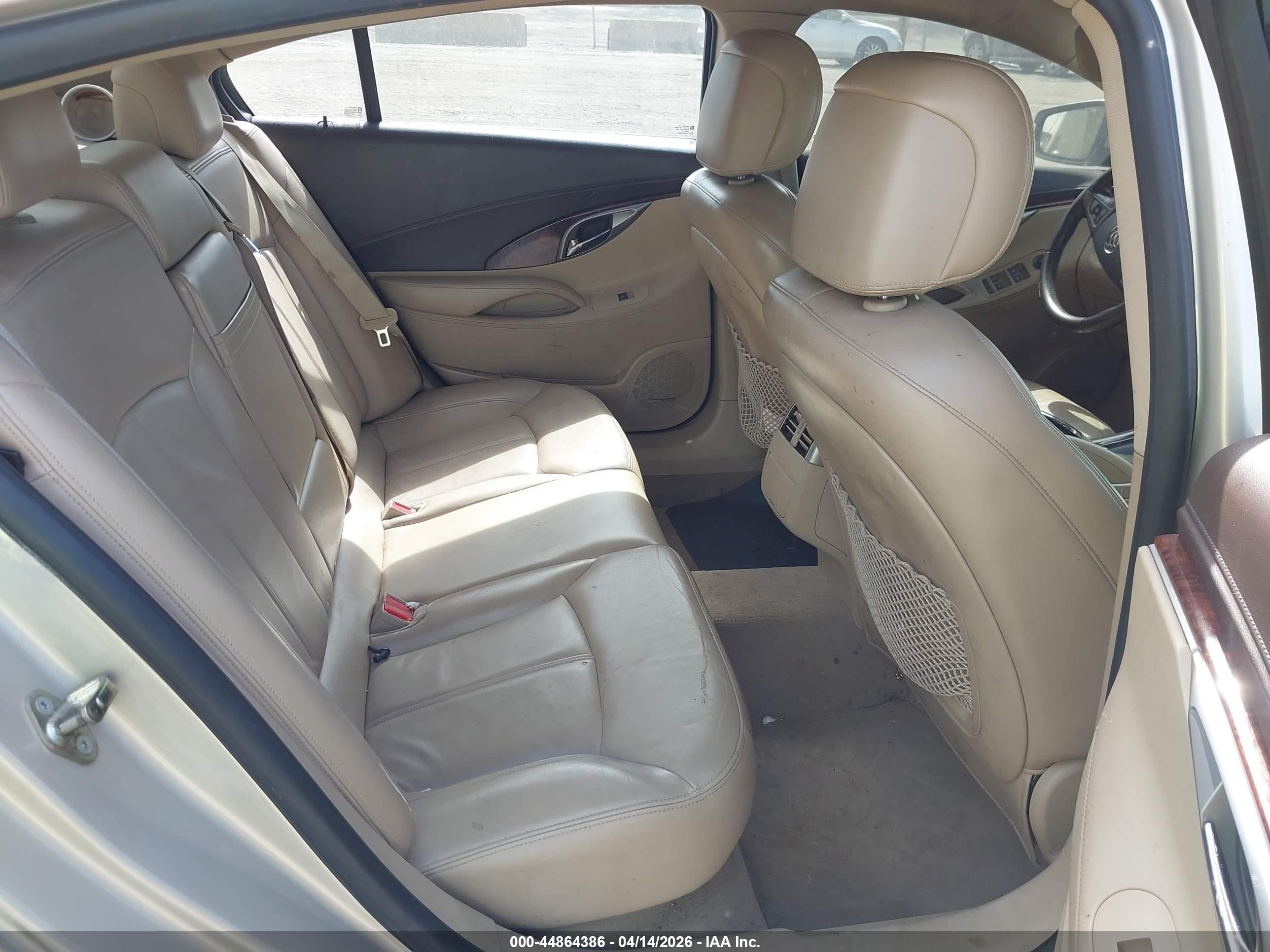 2010 Buick Lacrosse Cxl Gold vin: 1G4GC5EG8AF219744
