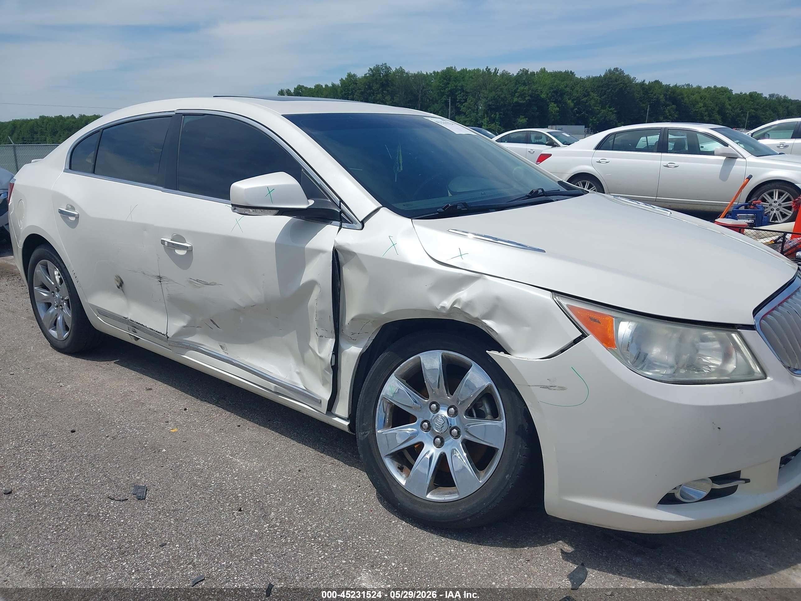 2010 Buick Lacrosse Cxl White vin: 1G4GC5EG8AF276722
