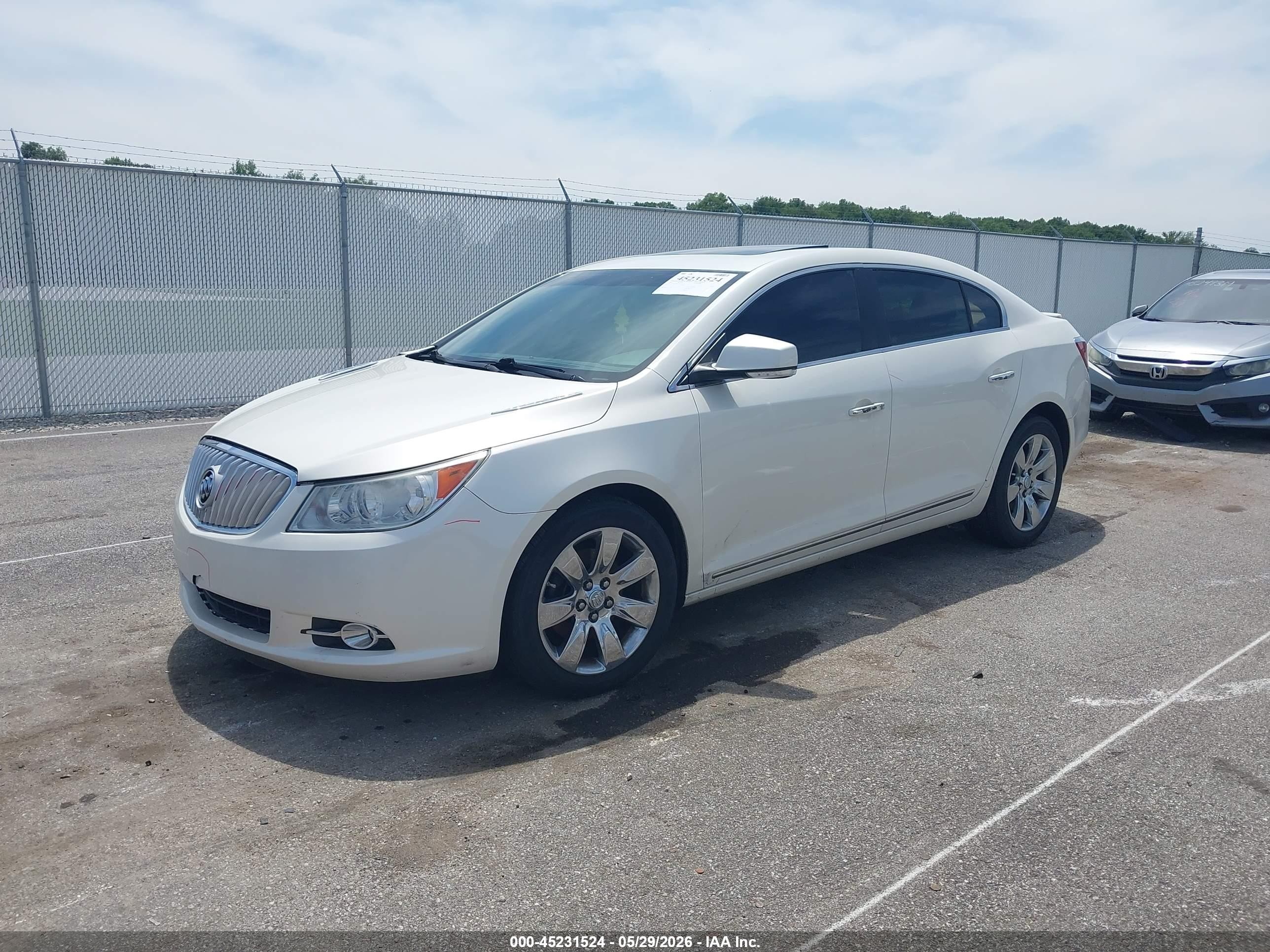 2010 Buick Lacrosse Cxl White vin: 1G4GC5EG8AF276722