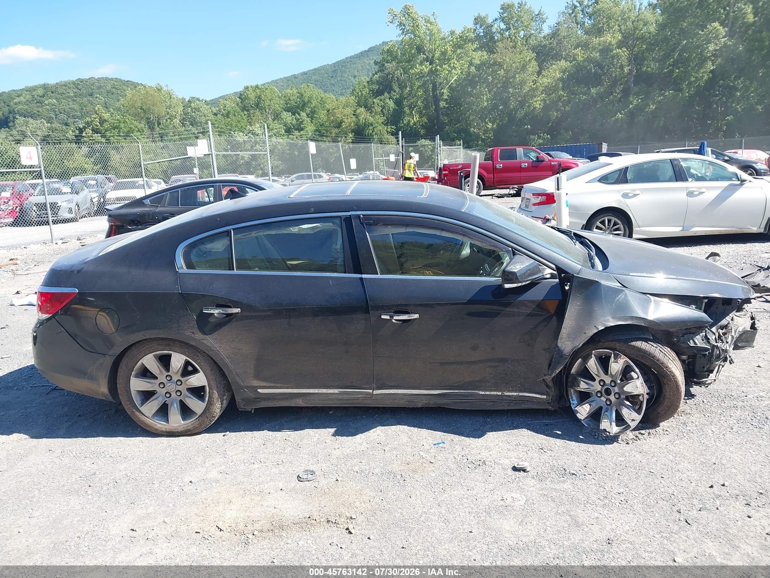 2010 Buick Lacrosse Cxl Black vin: 1G4GC5EG9AF130703