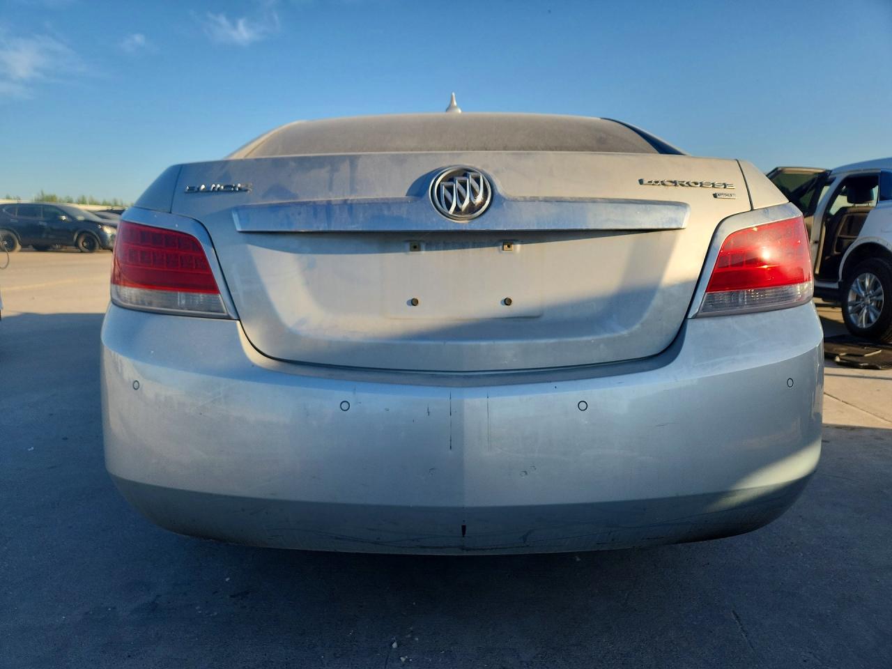 2010 Buick Lacrosse Cxl Silver vin: 1G4GC5EGXAF197259