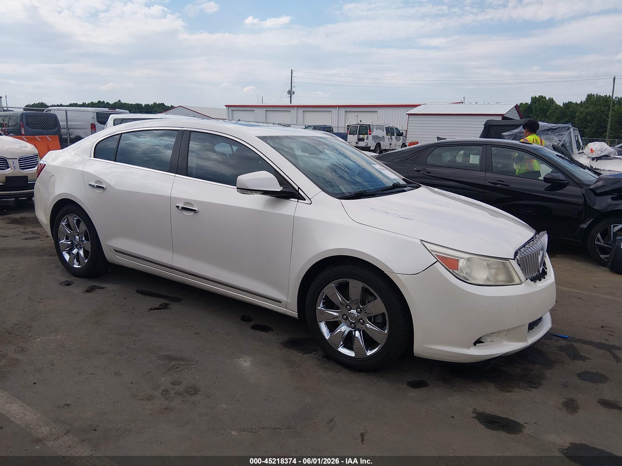 2010 Buick Lacrosse Cxl White vin: 1G4GC5EGXAF257444