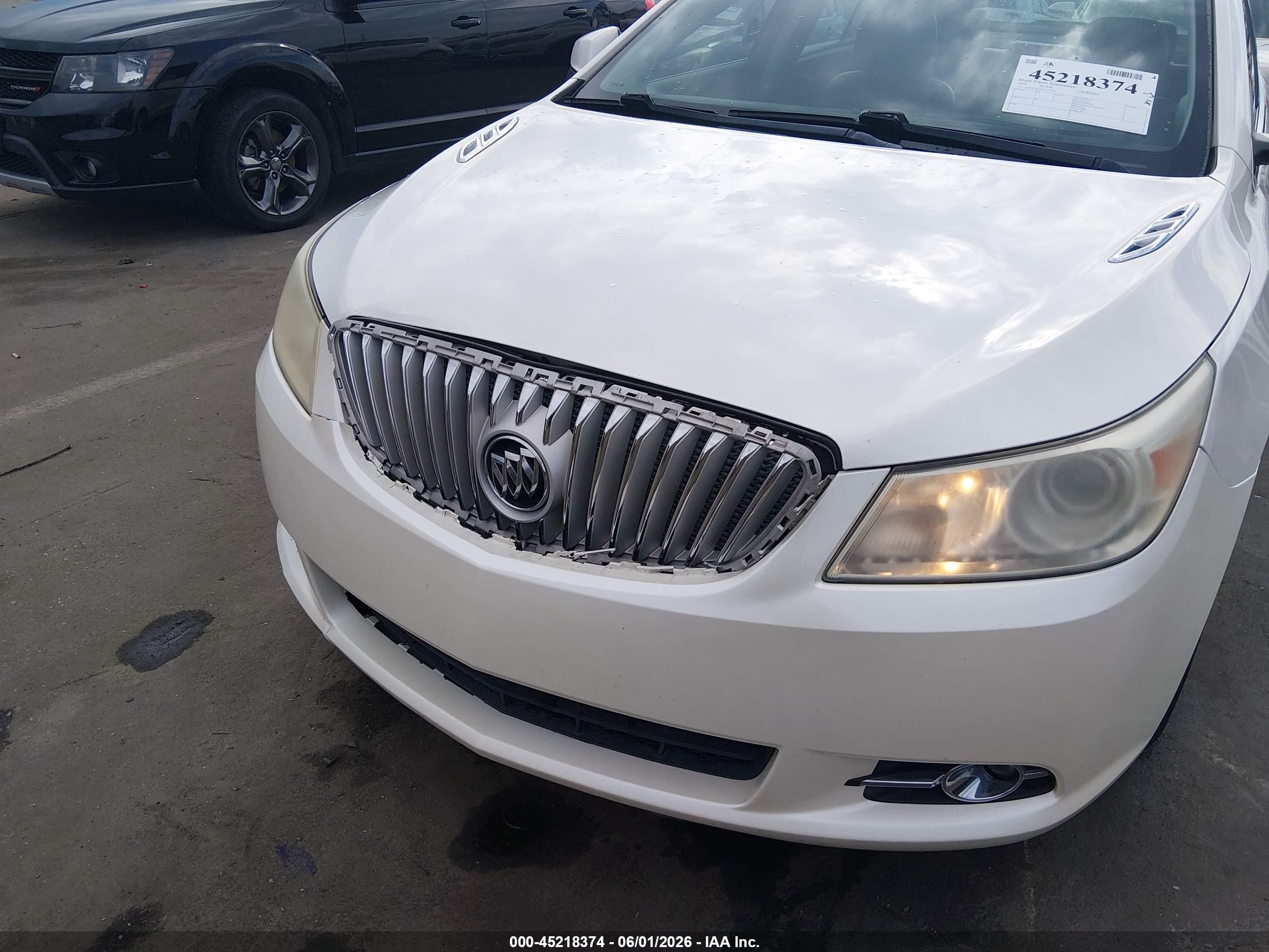 2010 Buick Lacrosse Cxl Белый vin: 1G4GC5EGXAF257444