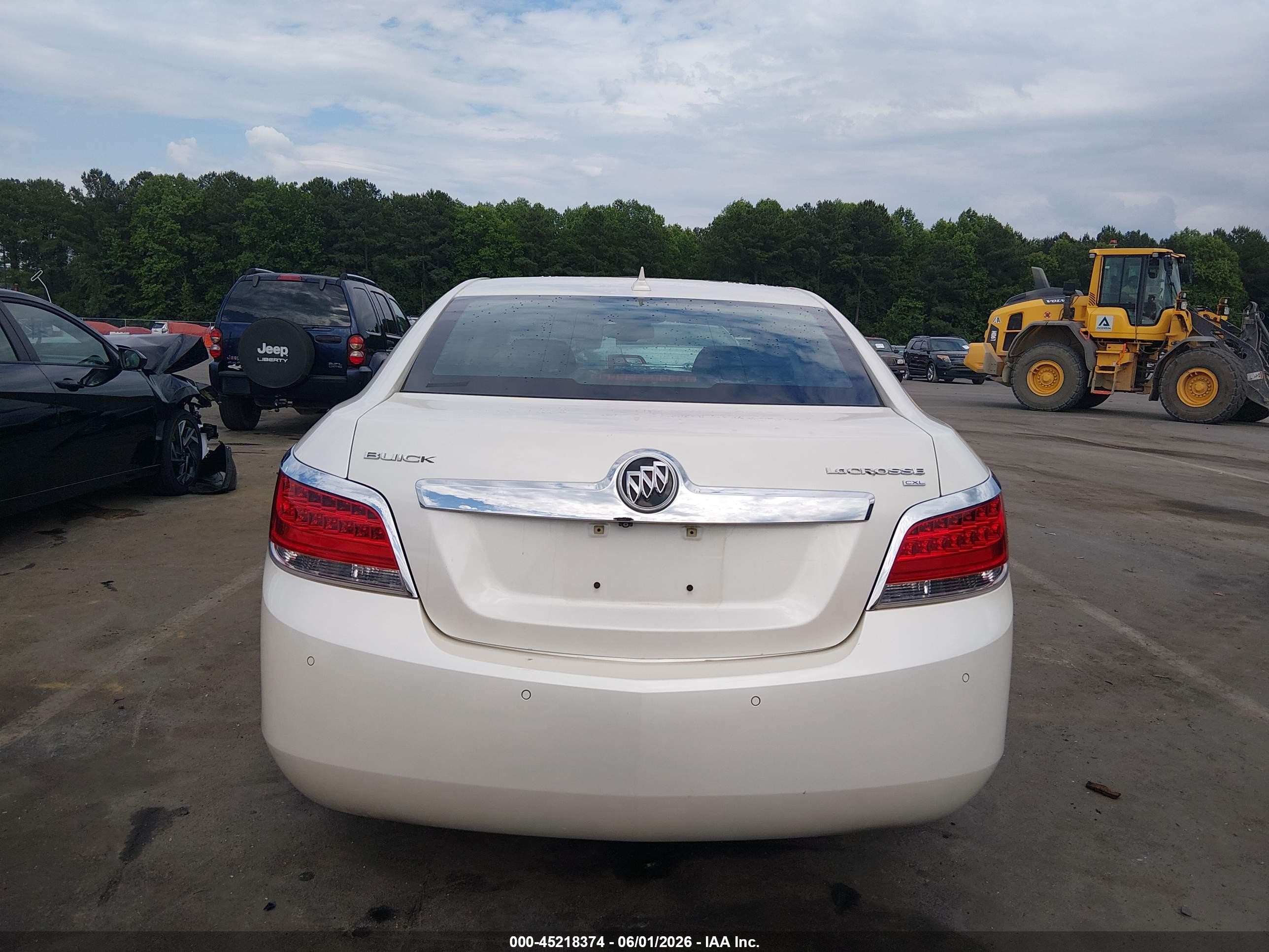 2010 Buick Lacrosse Cxl Белый vin: 1G4GC5EGXAF257444