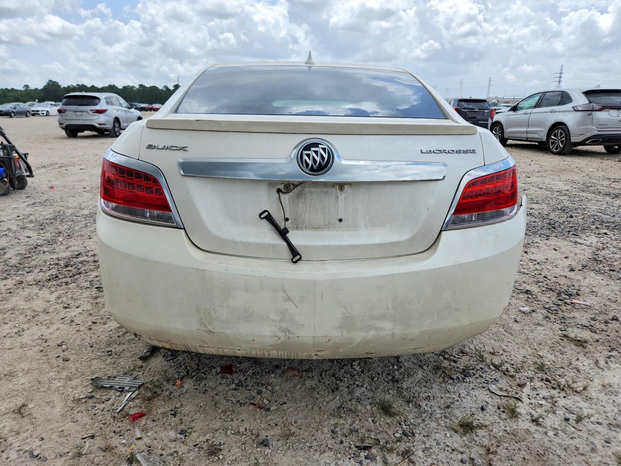 2012 Buick Lacrosse White vin: 1G4GC5ER1CF282270