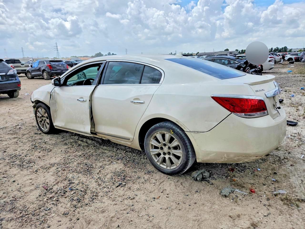 2012 Buick Lacrosse White vin: 1G4GC5ER1CF282270