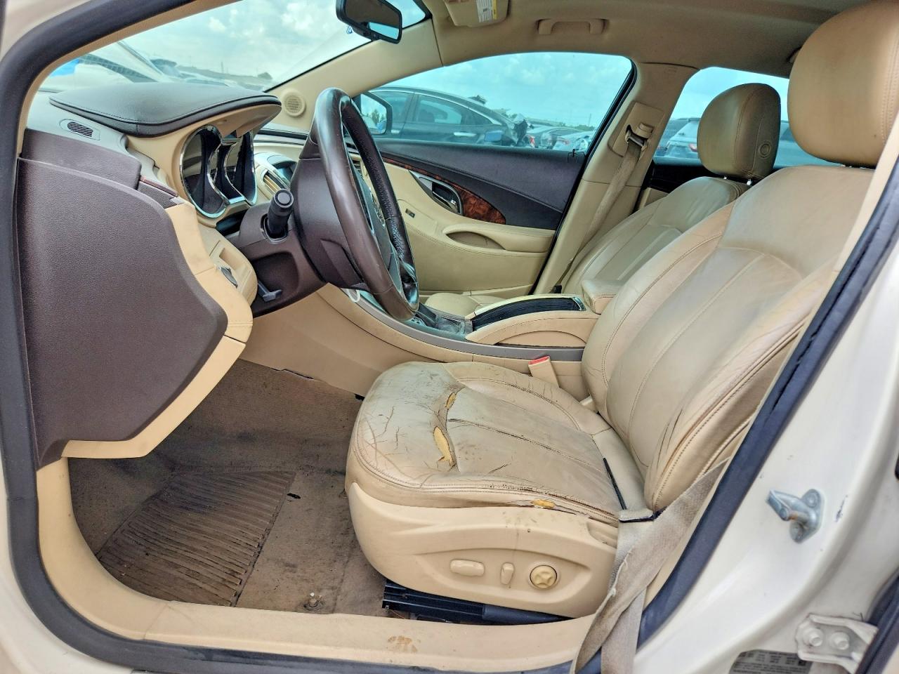 2012 Buick Lacrosse White vin: 1G4GC5ER1CF282270