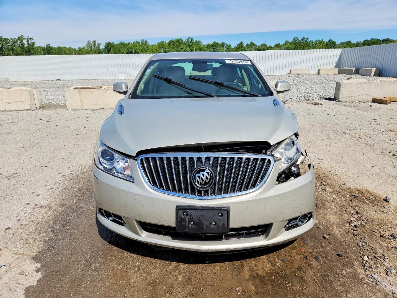 2013 Buick Lacrosse Cream vin: 1G4GC5ER1DF323479