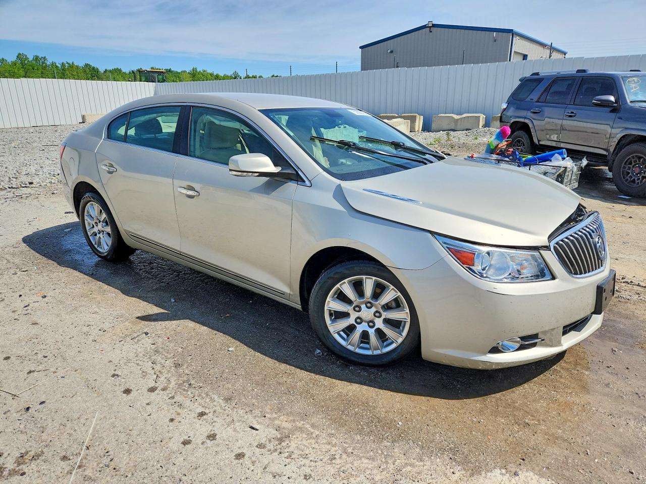 2013 Buick Lacrosse Cream vin: 1G4GC5ER1DF323479