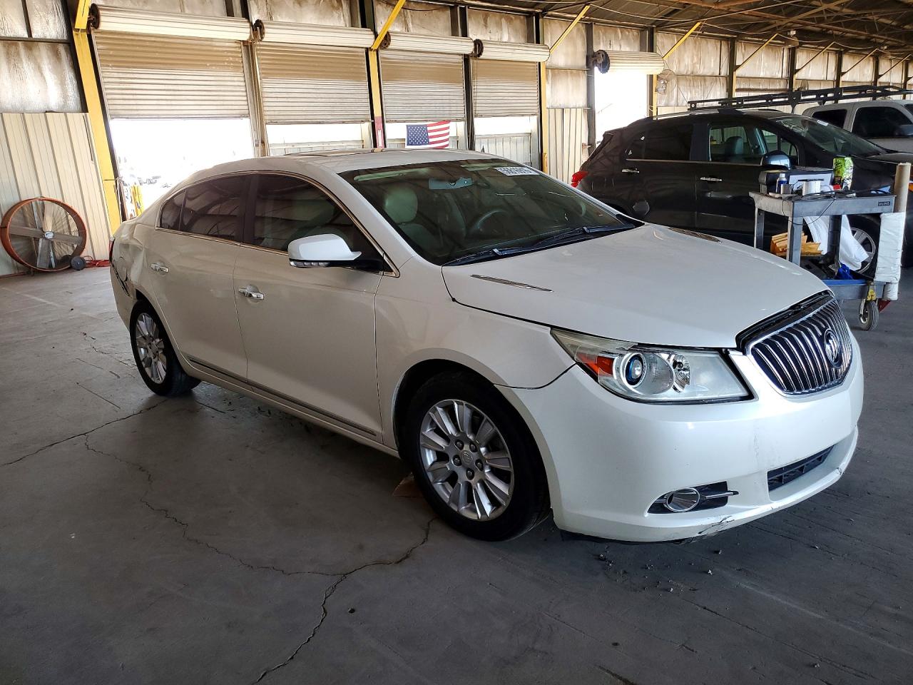 2013 Buick Lacrosse White vin: 1G4GC5ER2DF125672