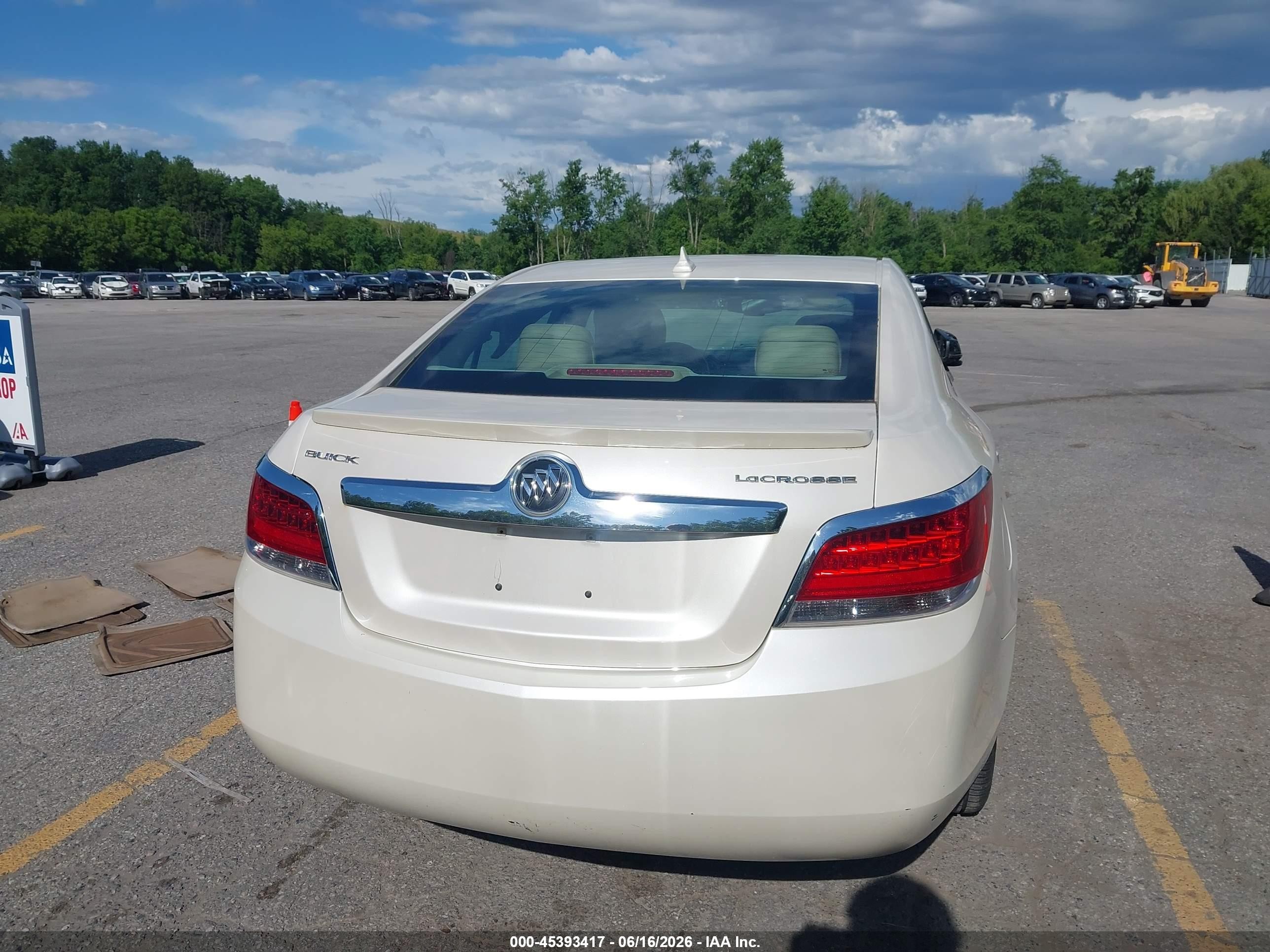 2012 Buick Lacrosse Leather Group White vin: 1G4GC5ER7CF363130