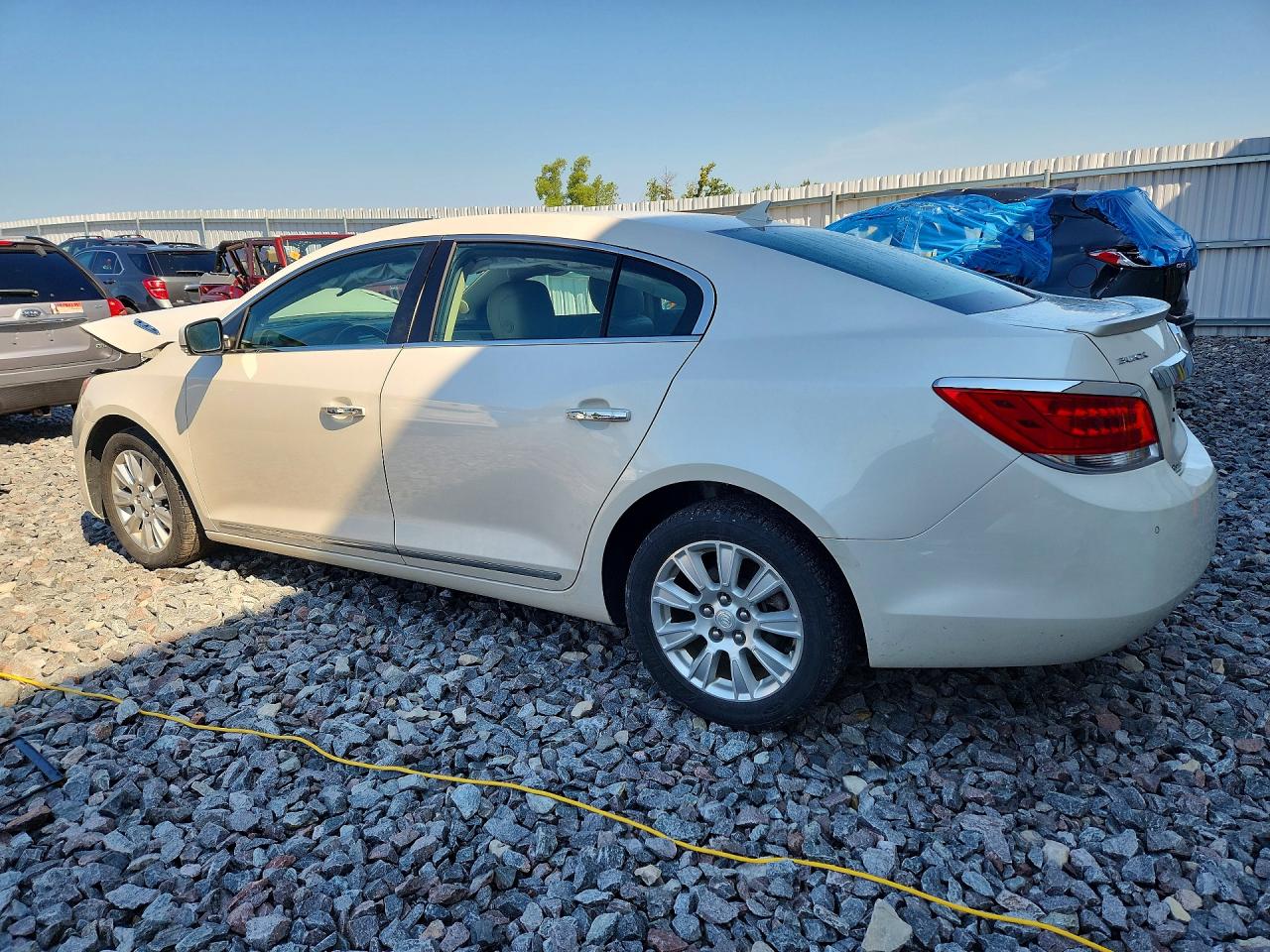 2013 Buick Lacrosse White vin: 1G4GC5ER8DF130214