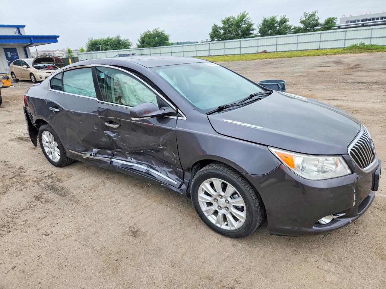 2013 Buick Lacrosse Brown vin: 1G4GC5ER9DF322970