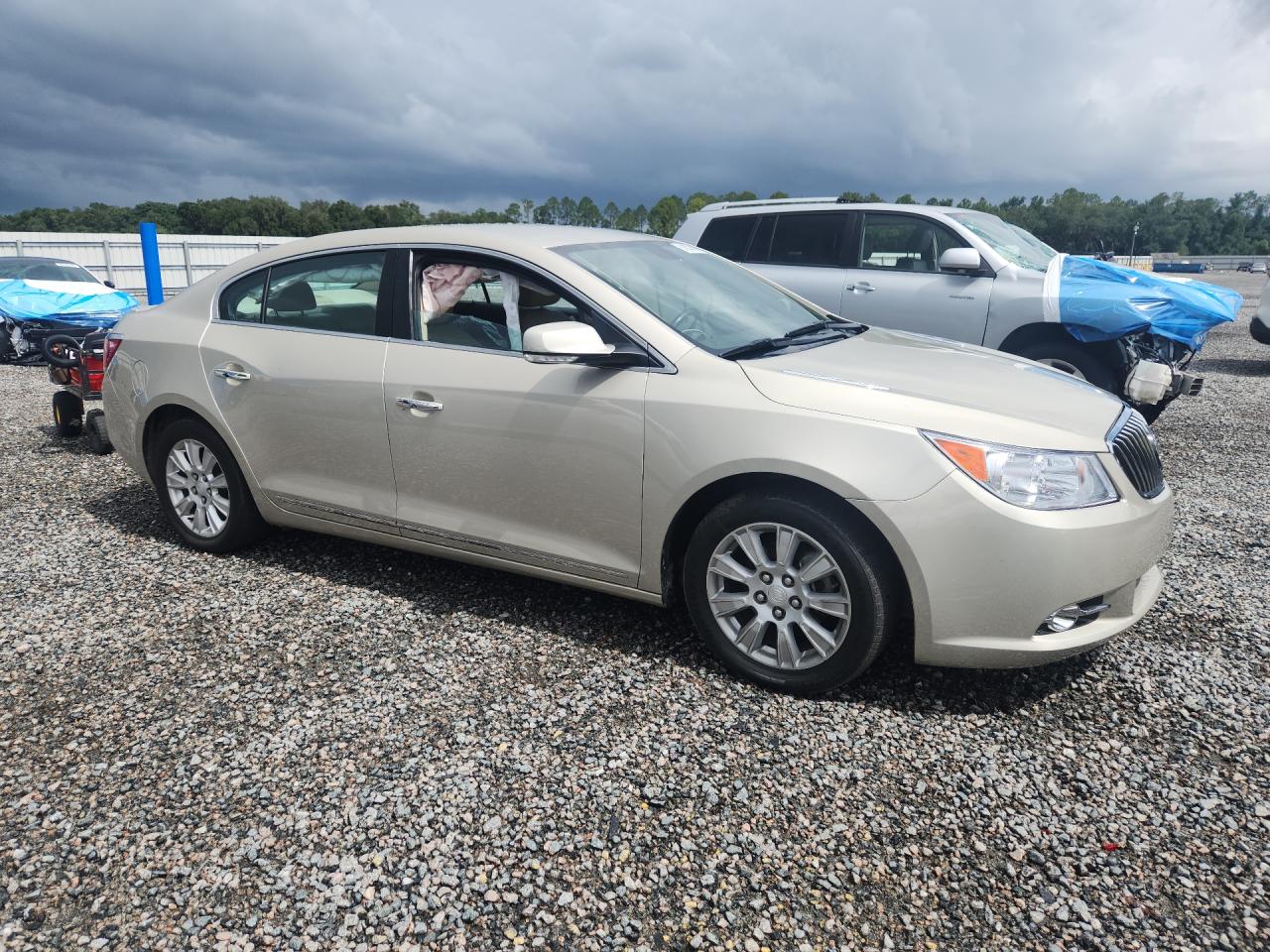 2013 Buick Lacrosse Cream vin: 1G4GC5ERXDF267803