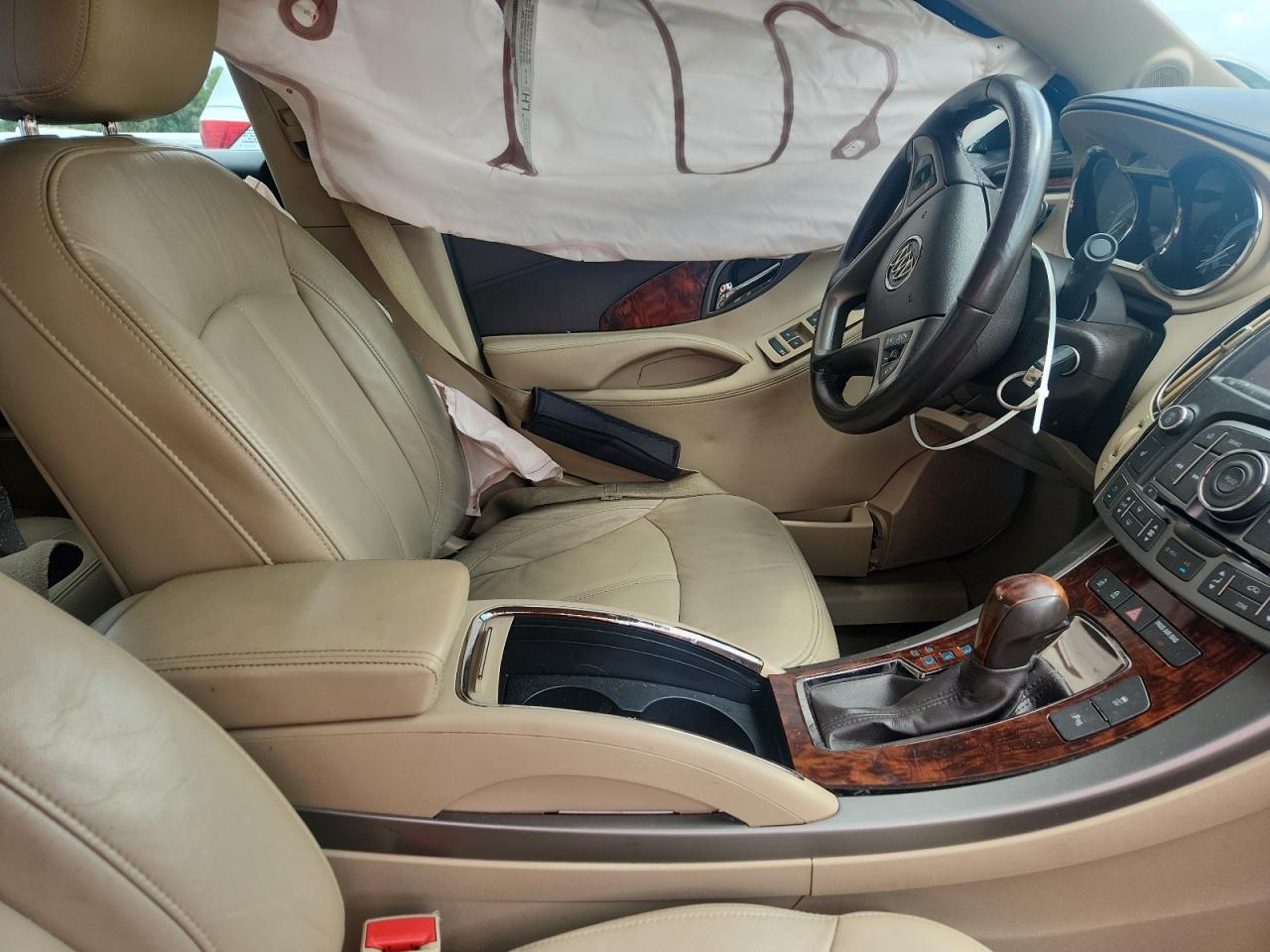 2013 Buick Lacrosse Cream vin: 1G4GC5ERXDF267803