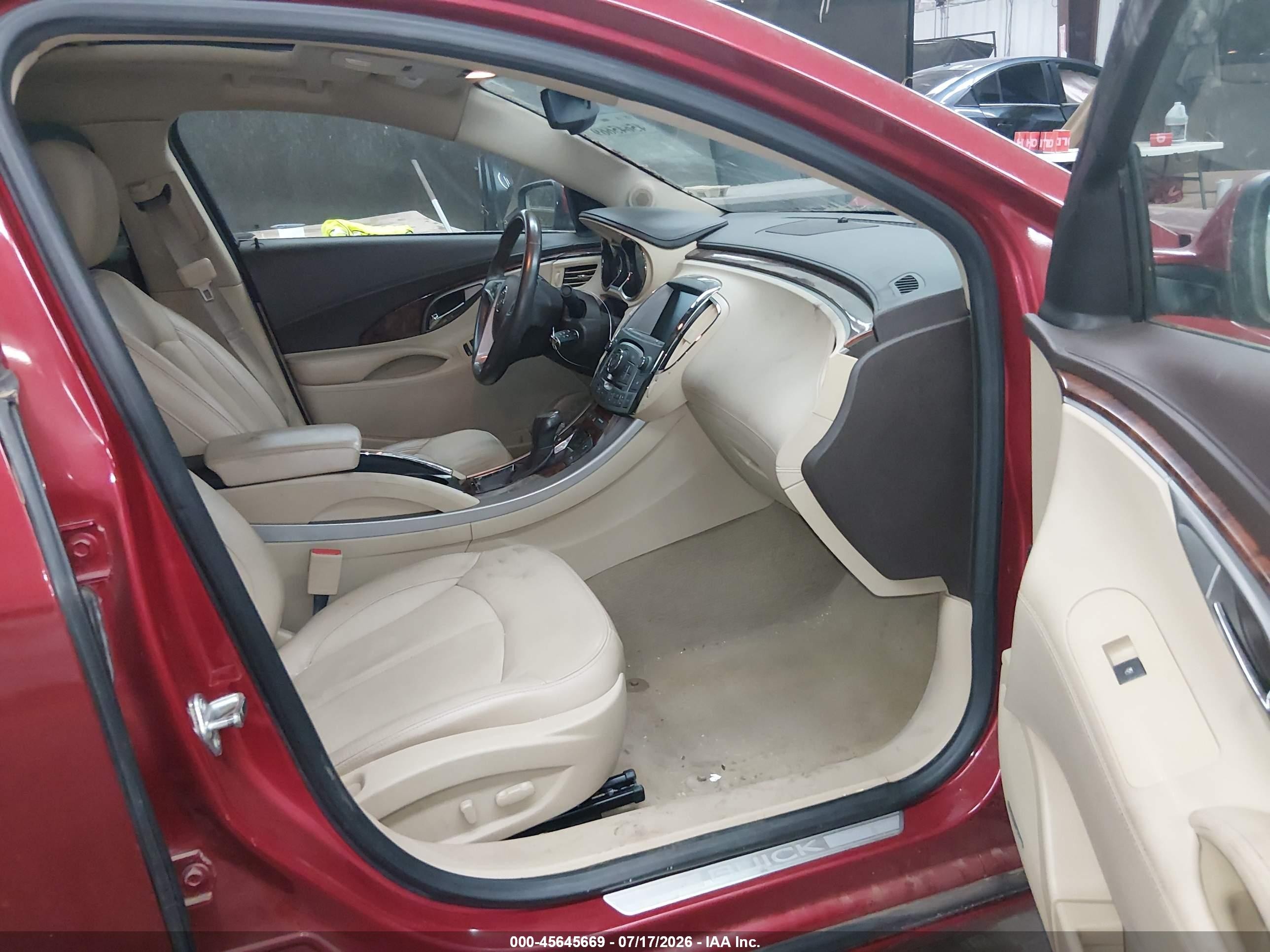 2013 Buick Lacrosse Leather Group Red vin: 1G4GC5ERXDF329233