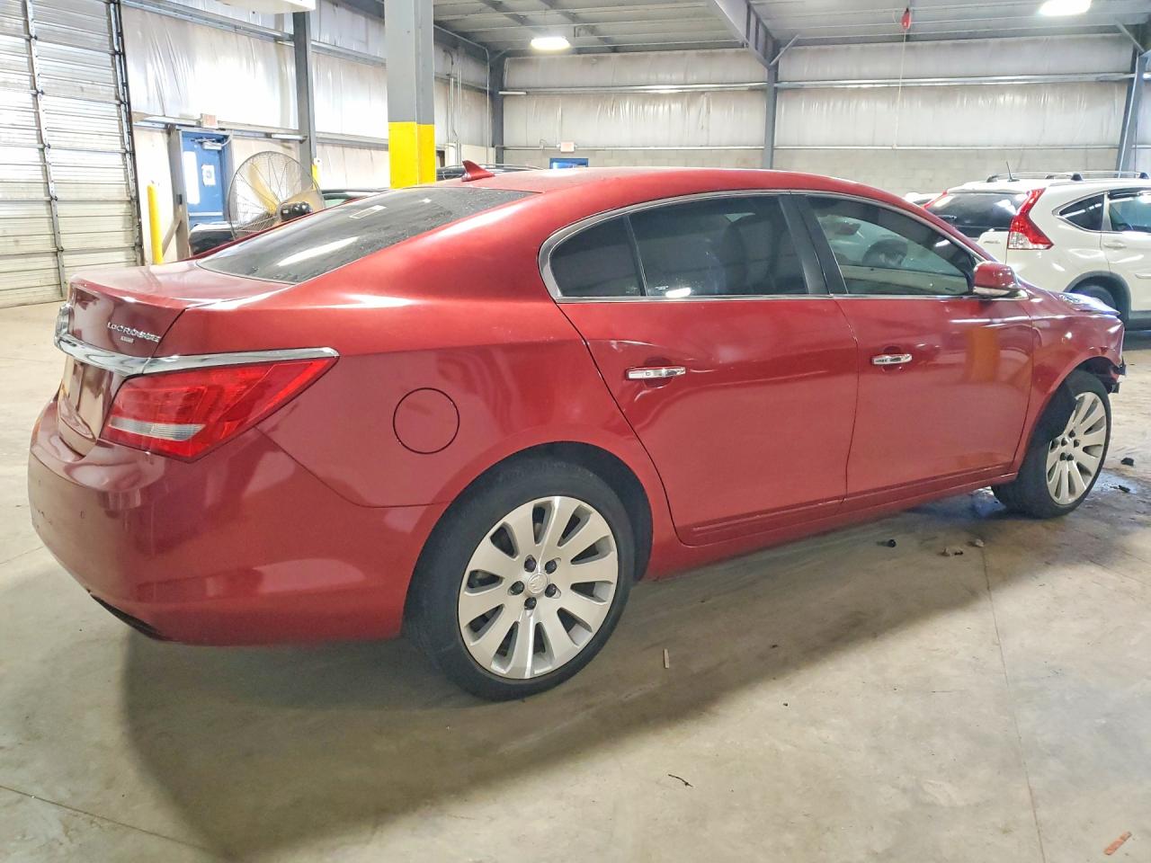 2014 Buick Lacrosse Red vin: 1G4GC5G32EF262976