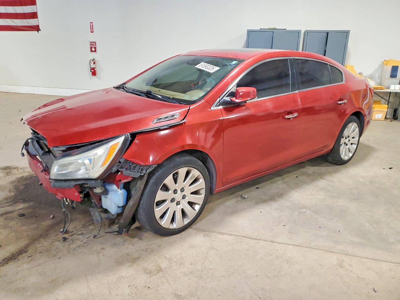 2014 Buick Lacrosse Красный vin: 1G4GC5G32EF262976