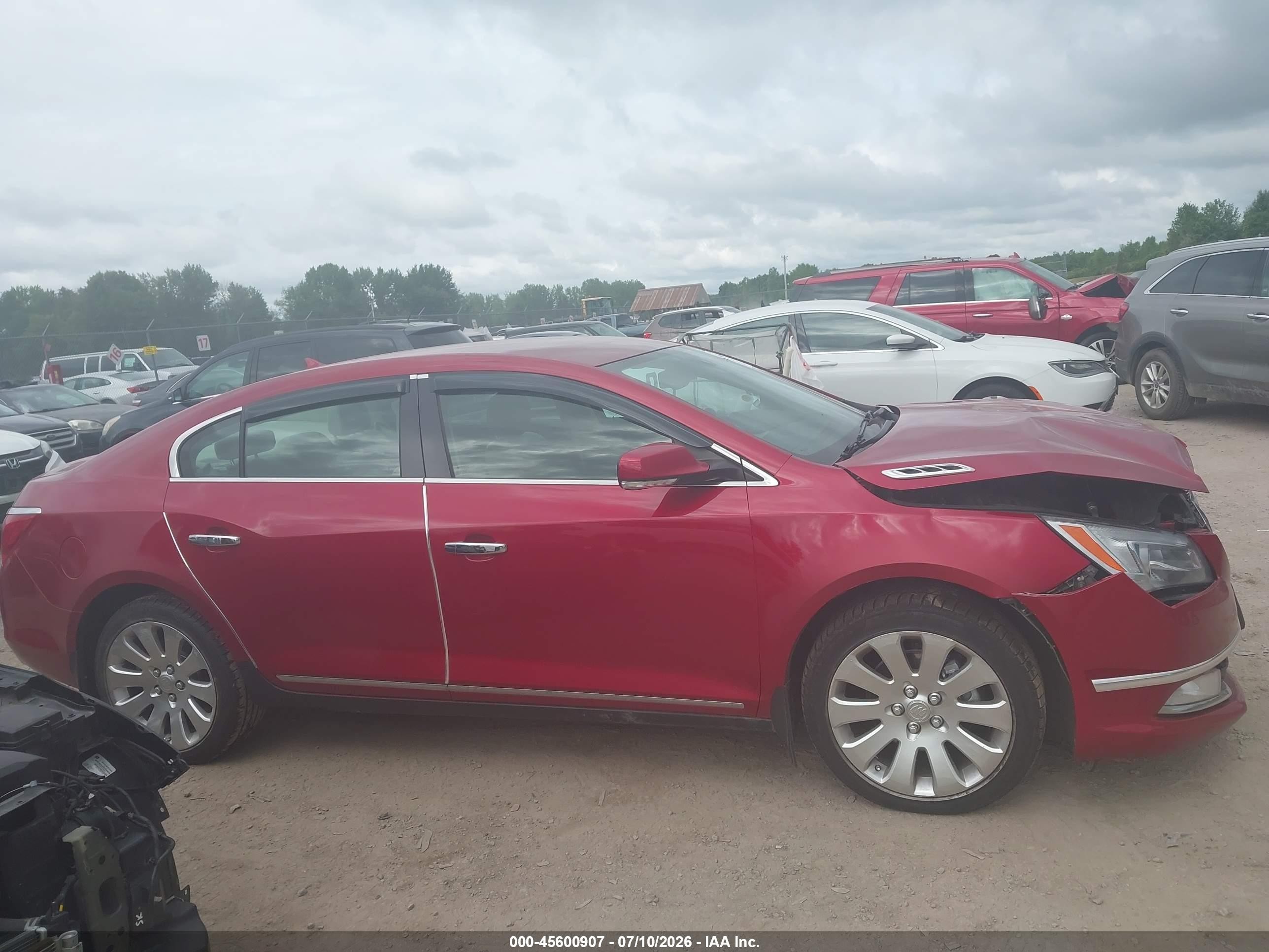 2014 Buick Lacrosse Leather Group Red vin: 1G4GC5G35EF132805