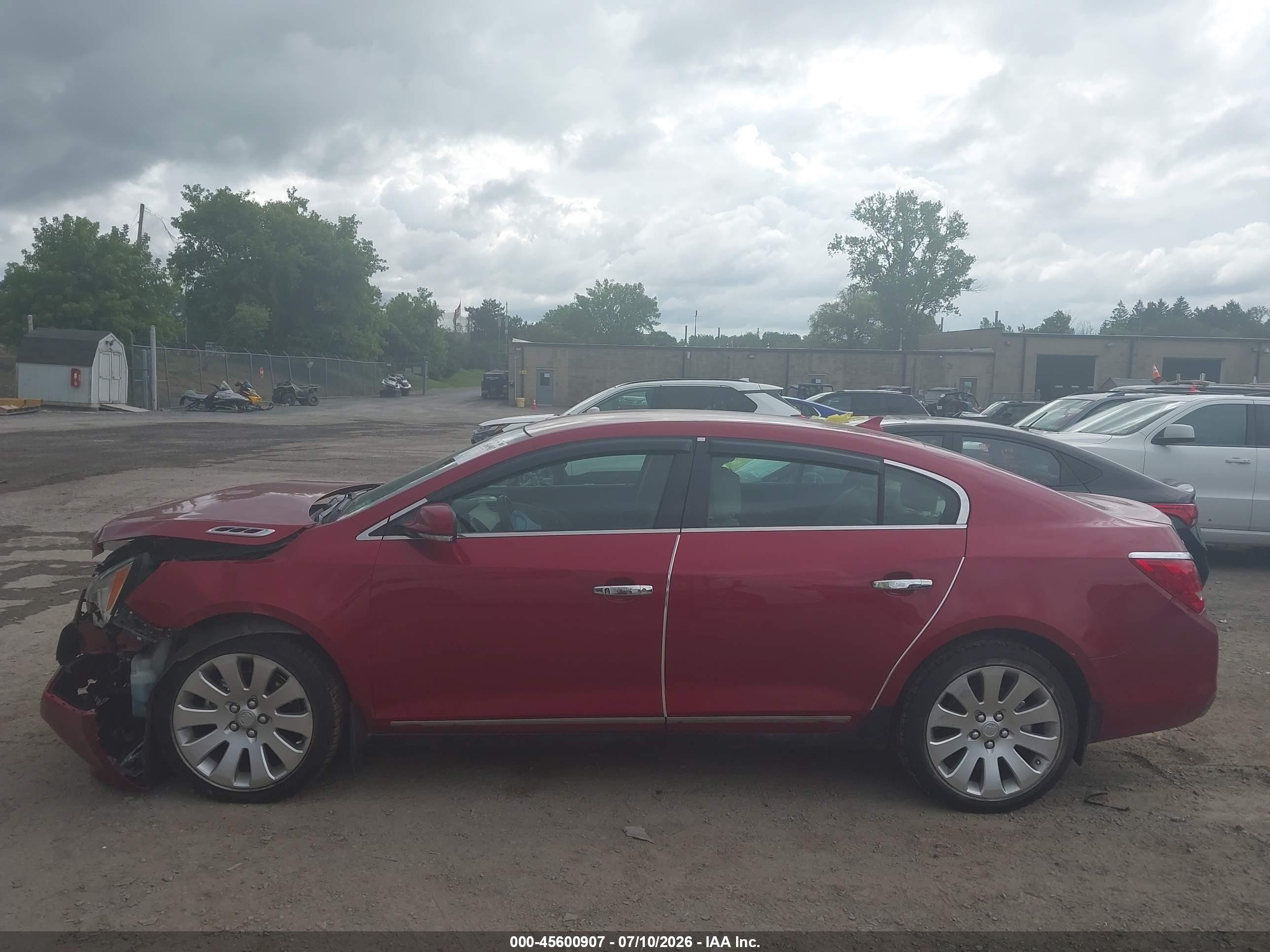 2014 Buick Lacrosse Leather Group Red vin: 1G4GC5G35EF132805