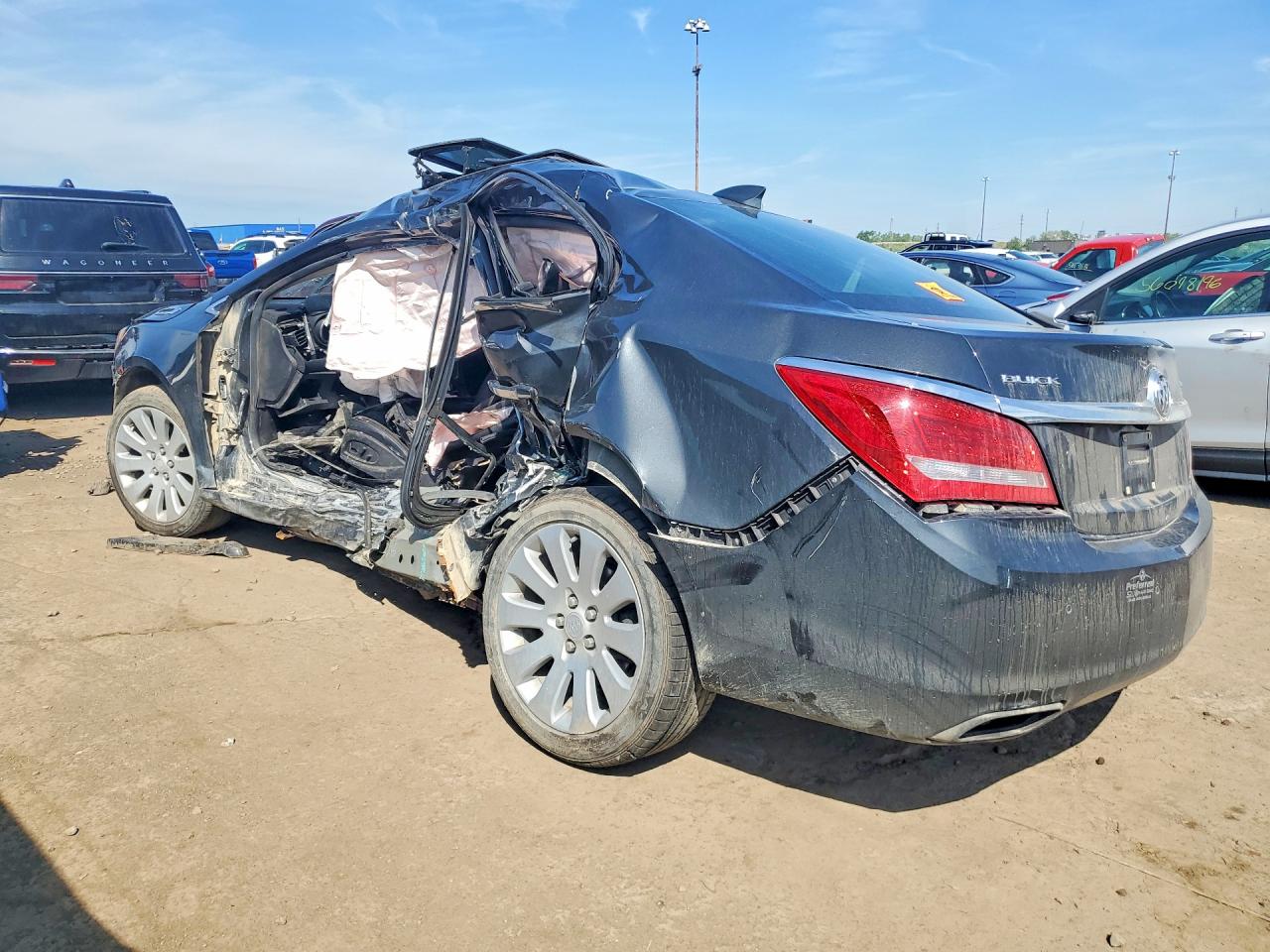 2015 Buick Lacrosse Black vin: 1G4GC5G35FF327515