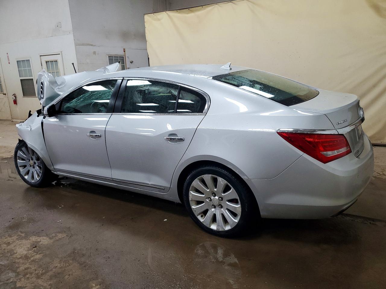 2014 Buick Lacrosse Silver vin: 1G4GC5G37EF157270