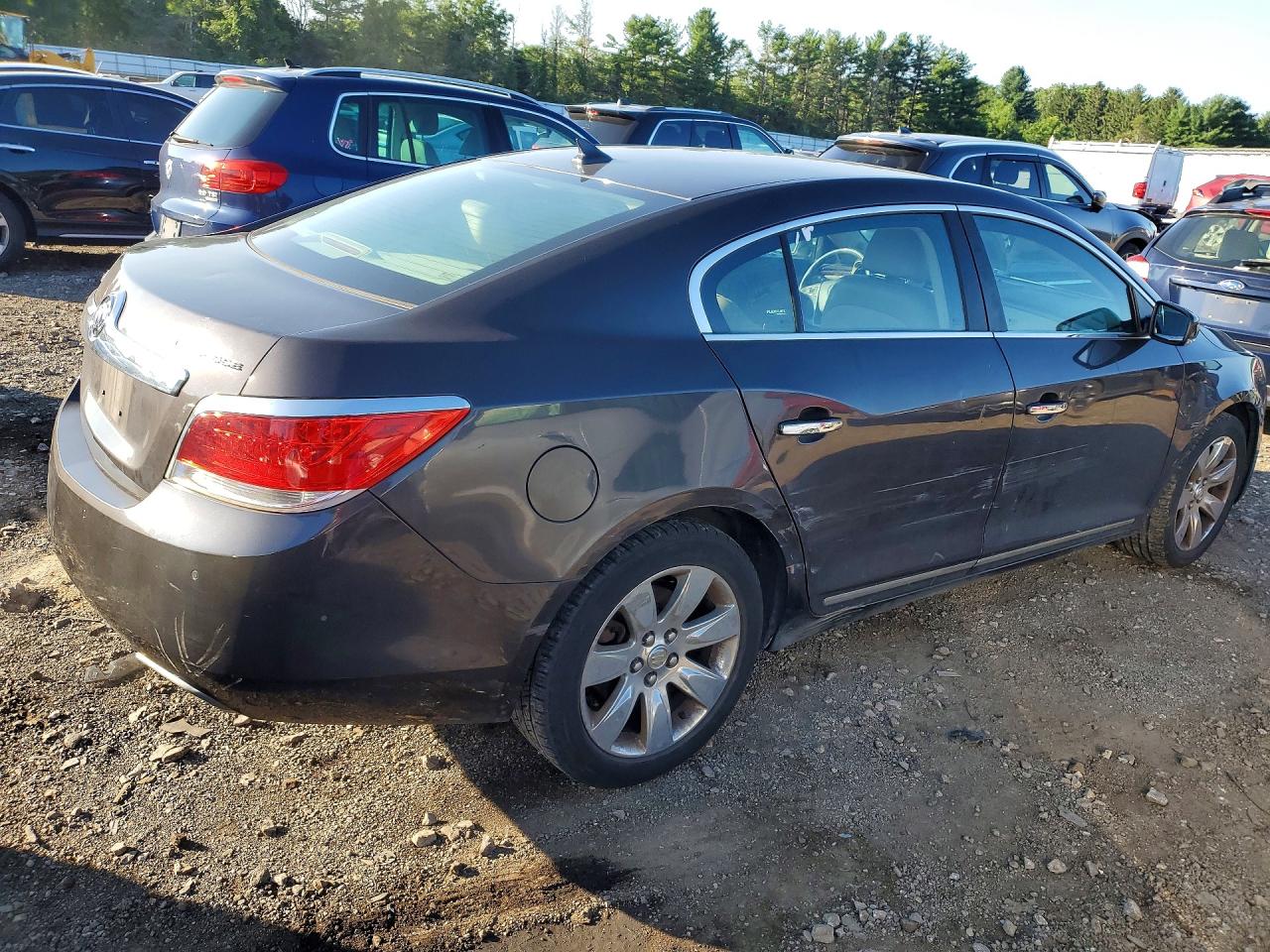 2013 Buick Lacrosse Brown vin: 1G4GC5G38DF323097