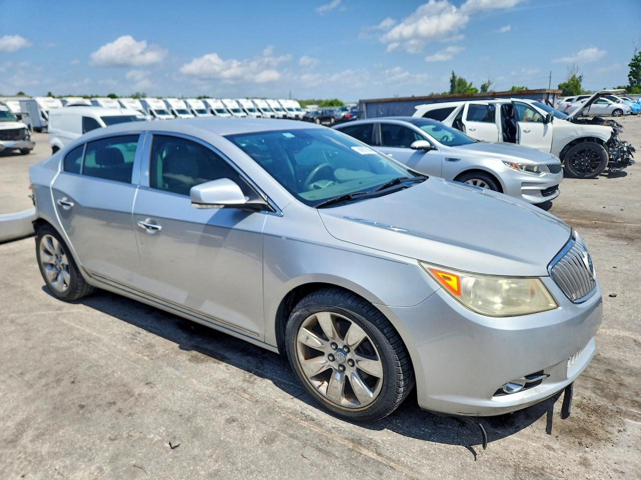 2012 Buick Lacrosse Silver vin: 1G4GC5G3XCF103782