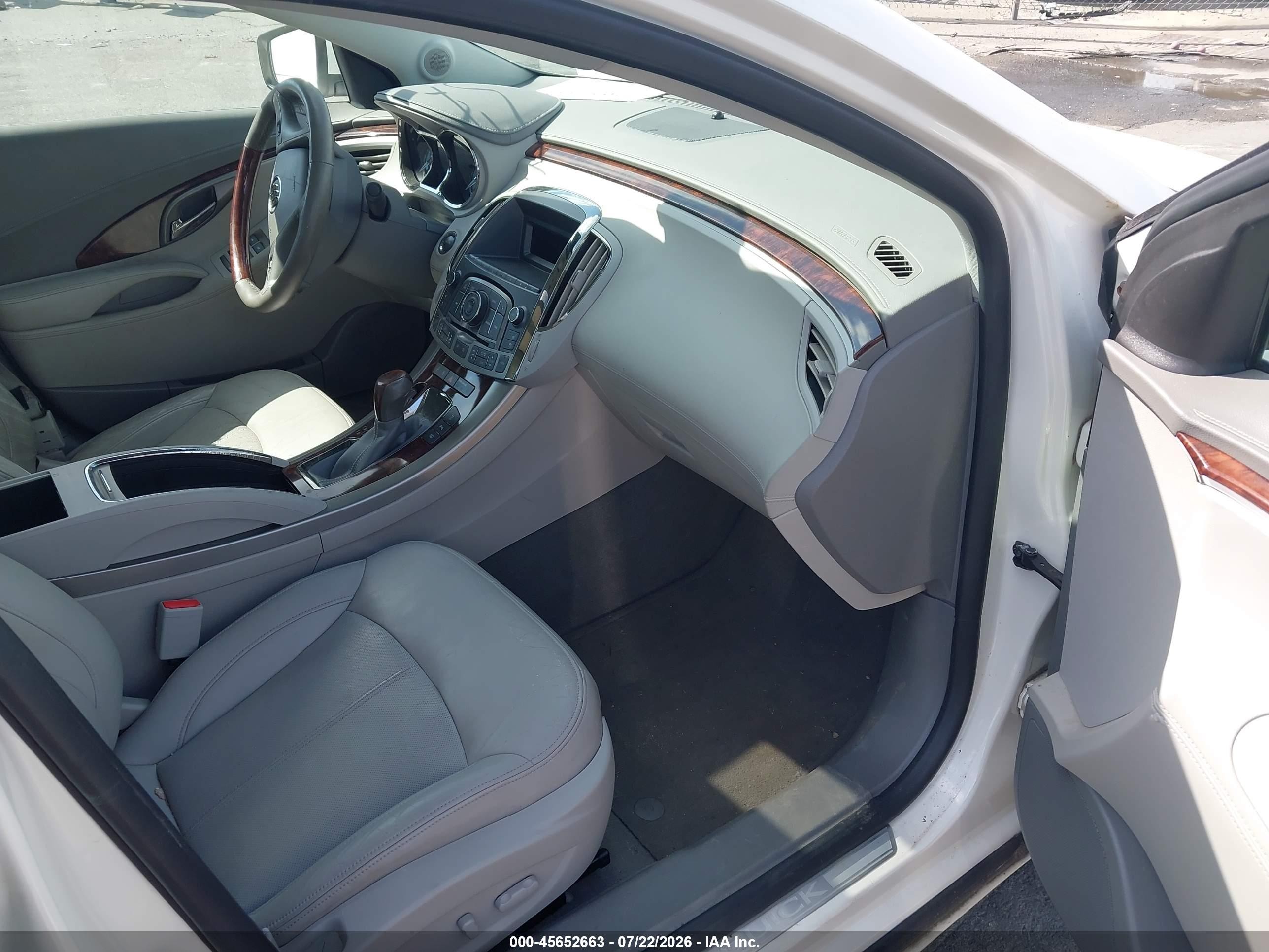 2011 Buick Lacrosse Cxl Кремовый vin: 1G4GC5GD7BF318432