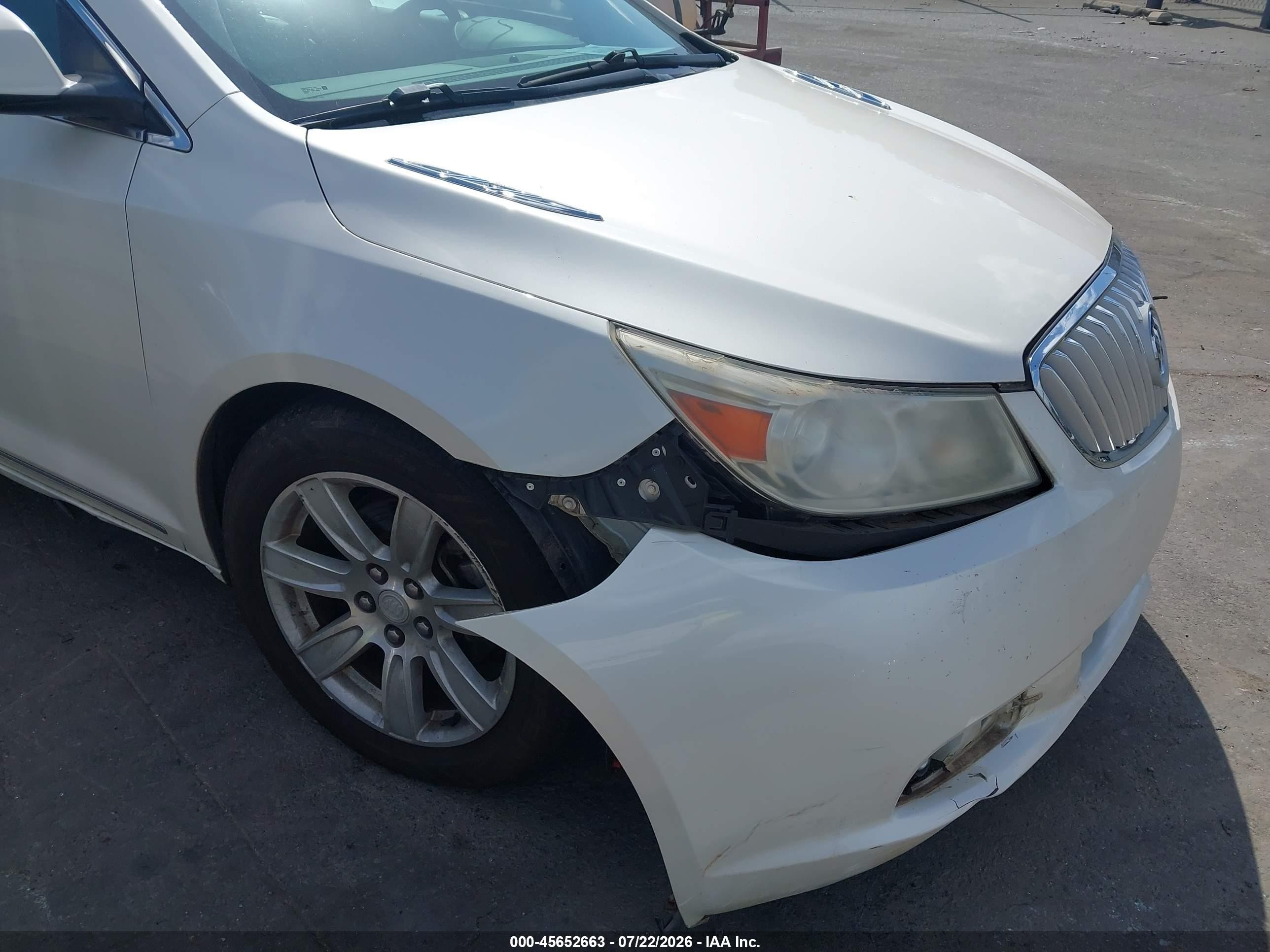 2011 Buick Lacrosse Cxl Кремовый vin: 1G4GC5GD7BF318432