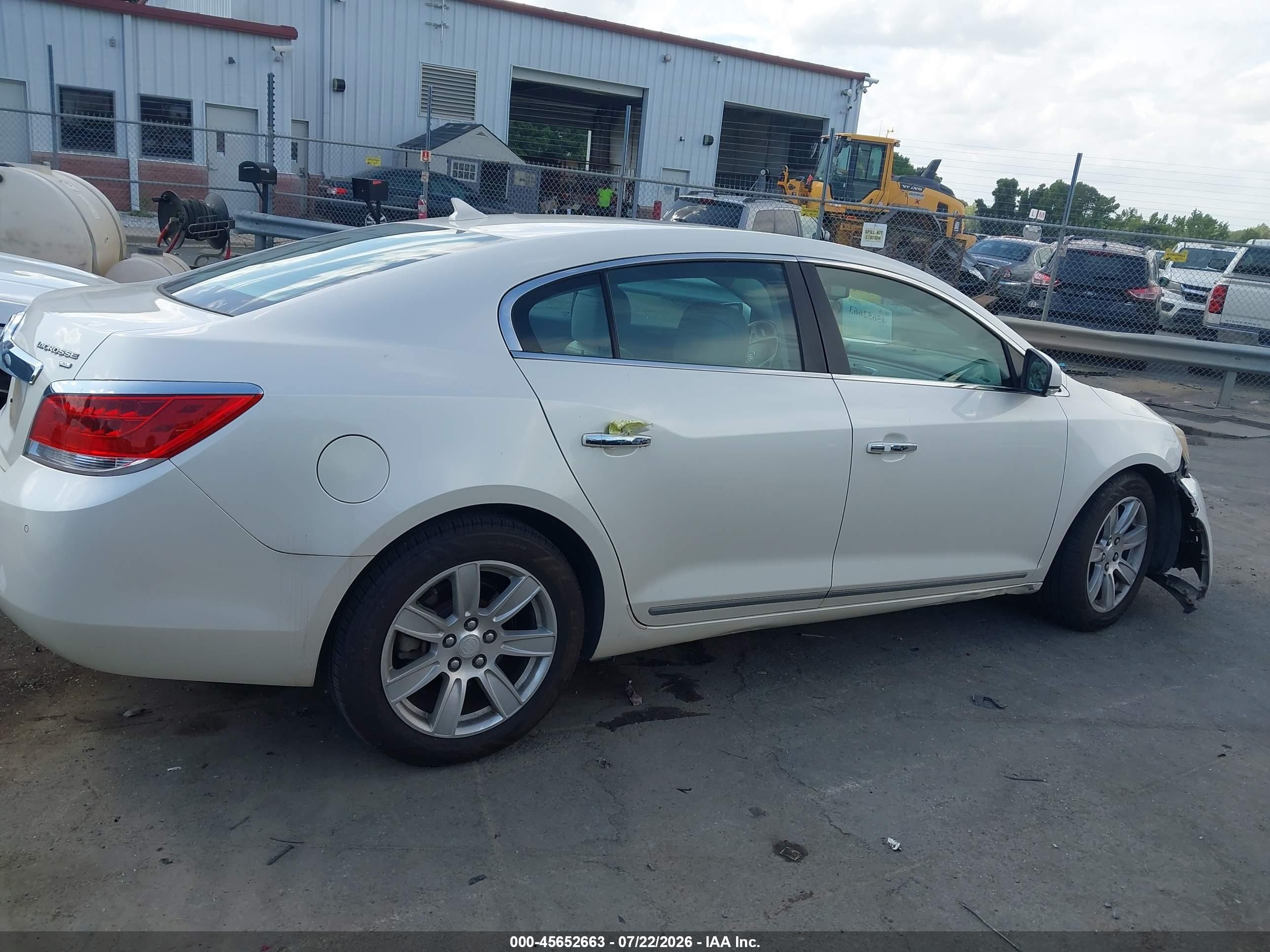 2011 Buick Lacrosse Cxl Кремовый vin: 1G4GC5GD7BF318432