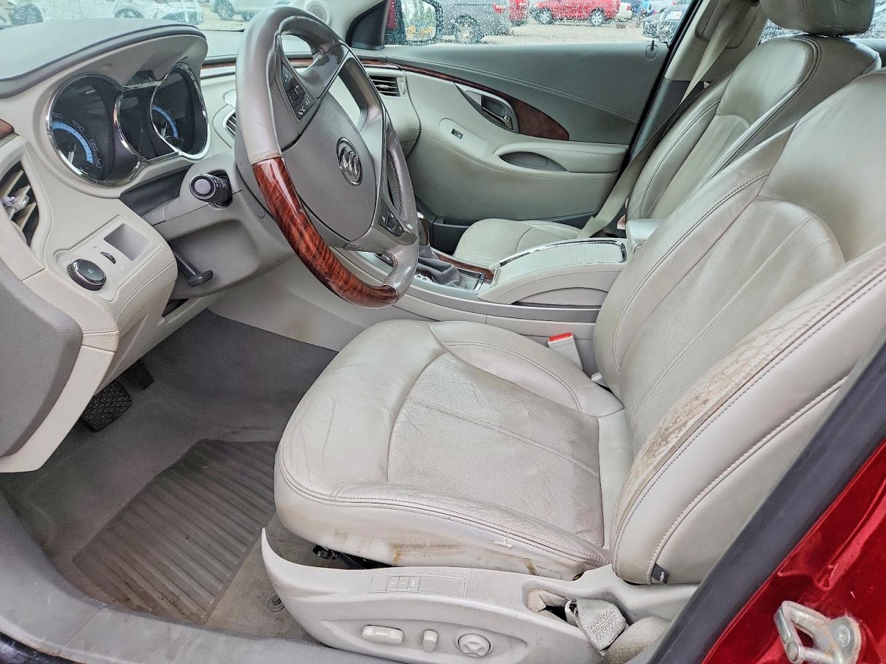 2010 Buick Lacrosse Cxl Red vin: 1G4GC5GG0AF200912