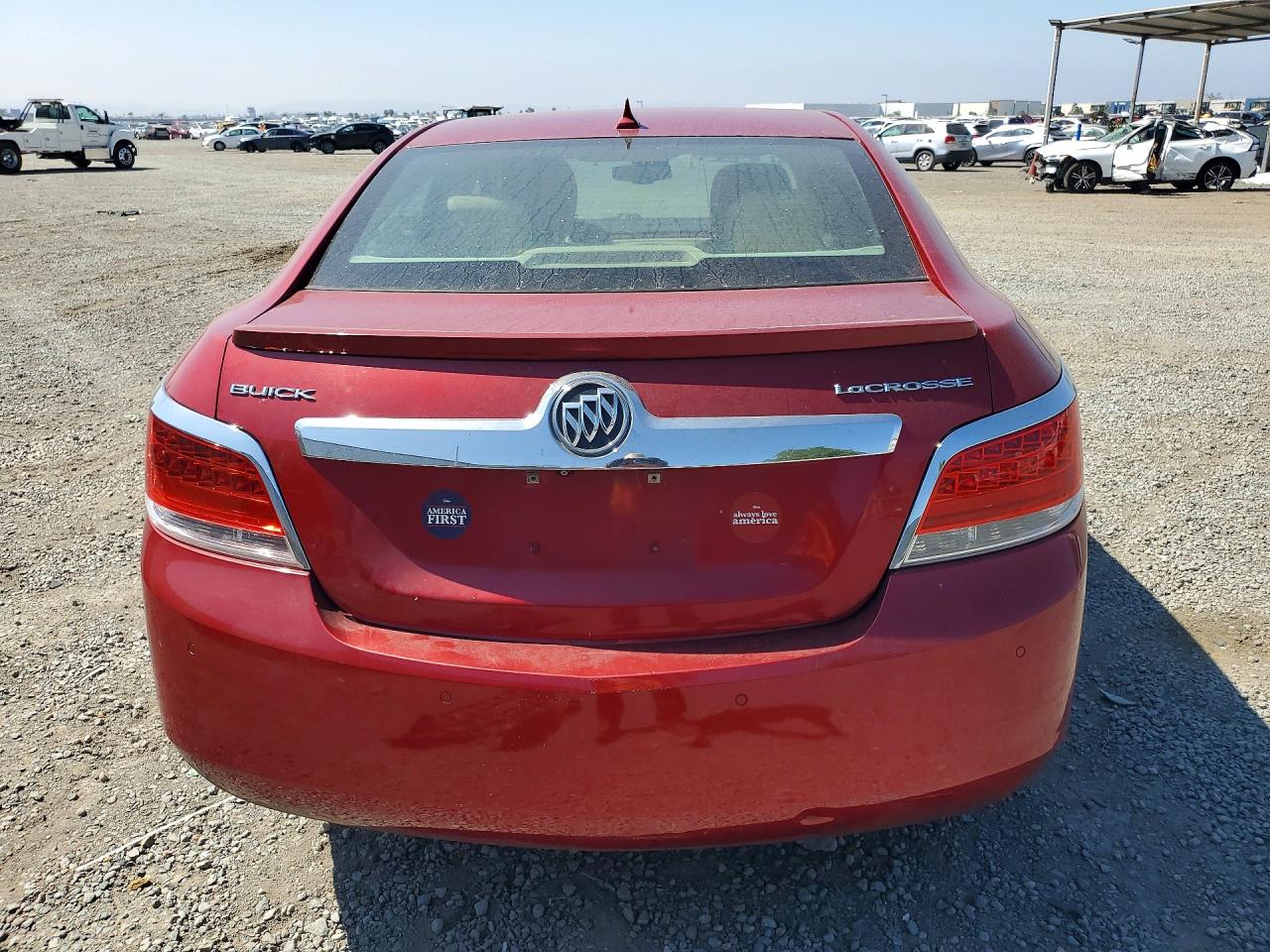 2013 Buick Lacrosse Red vin: 1G4GC5GR1DF255889